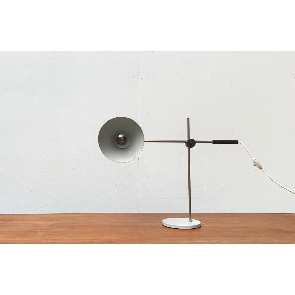 Mid-Century Minimalist Table Lamp, 1960s For Sale 4