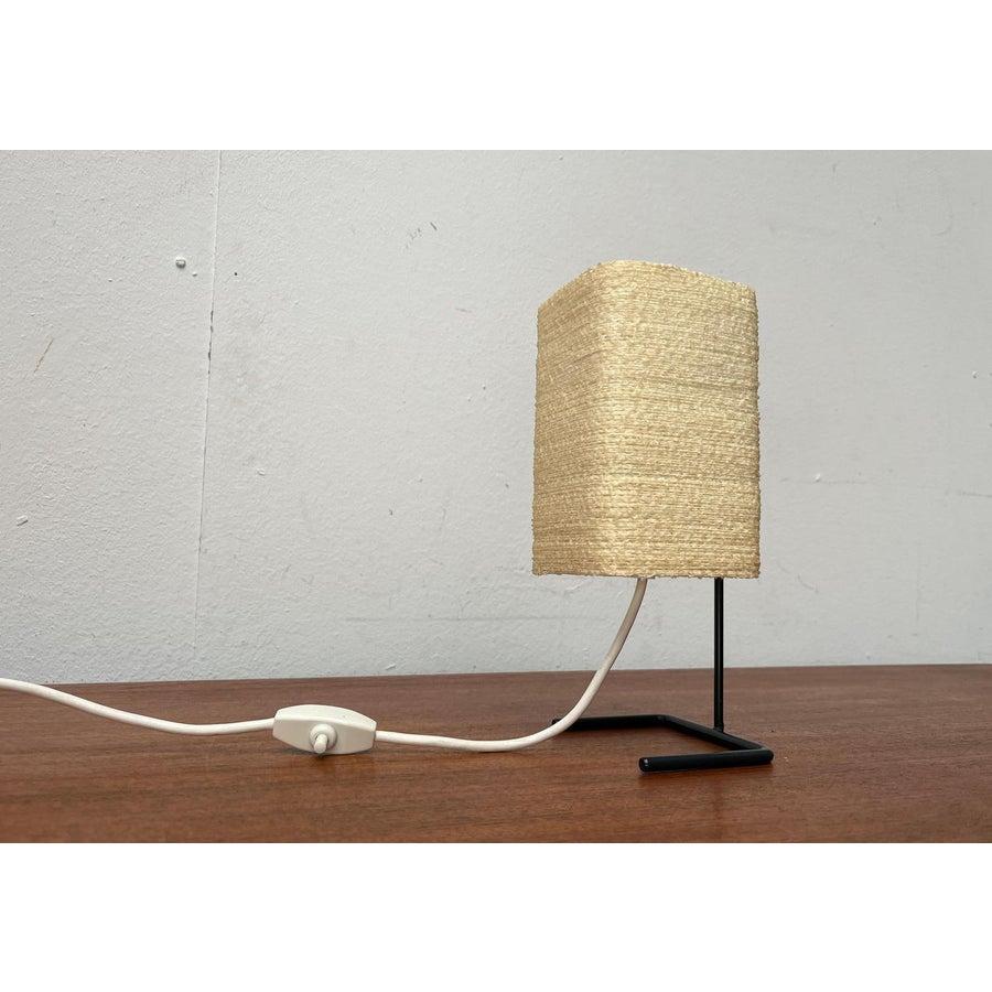 Lámpara de mesa minimalista de mediados de siglo, años 60 en venta 6