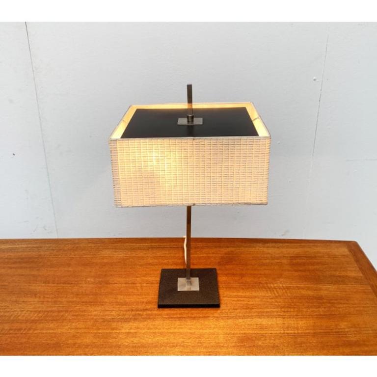 Lámpara de mesa minimalista de mediados de siglo, años 60 en Bueno estado para la venta en Hamburg, DE