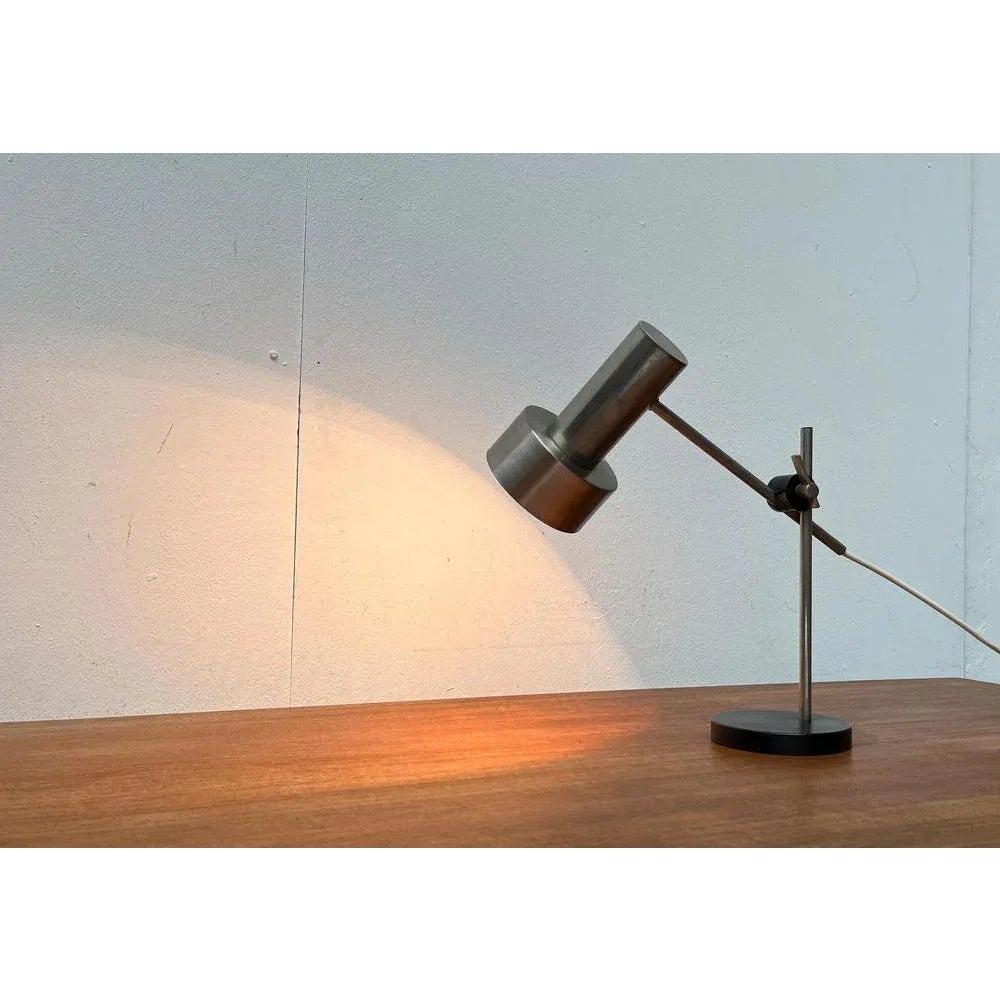 Lámpara de mesa minimalista de mediados de siglo, años 60 siglo XX en venta