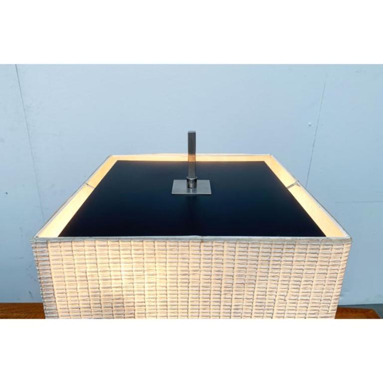 Lámpara de mesa minimalista de mediados de siglo, años 60 en venta 1
