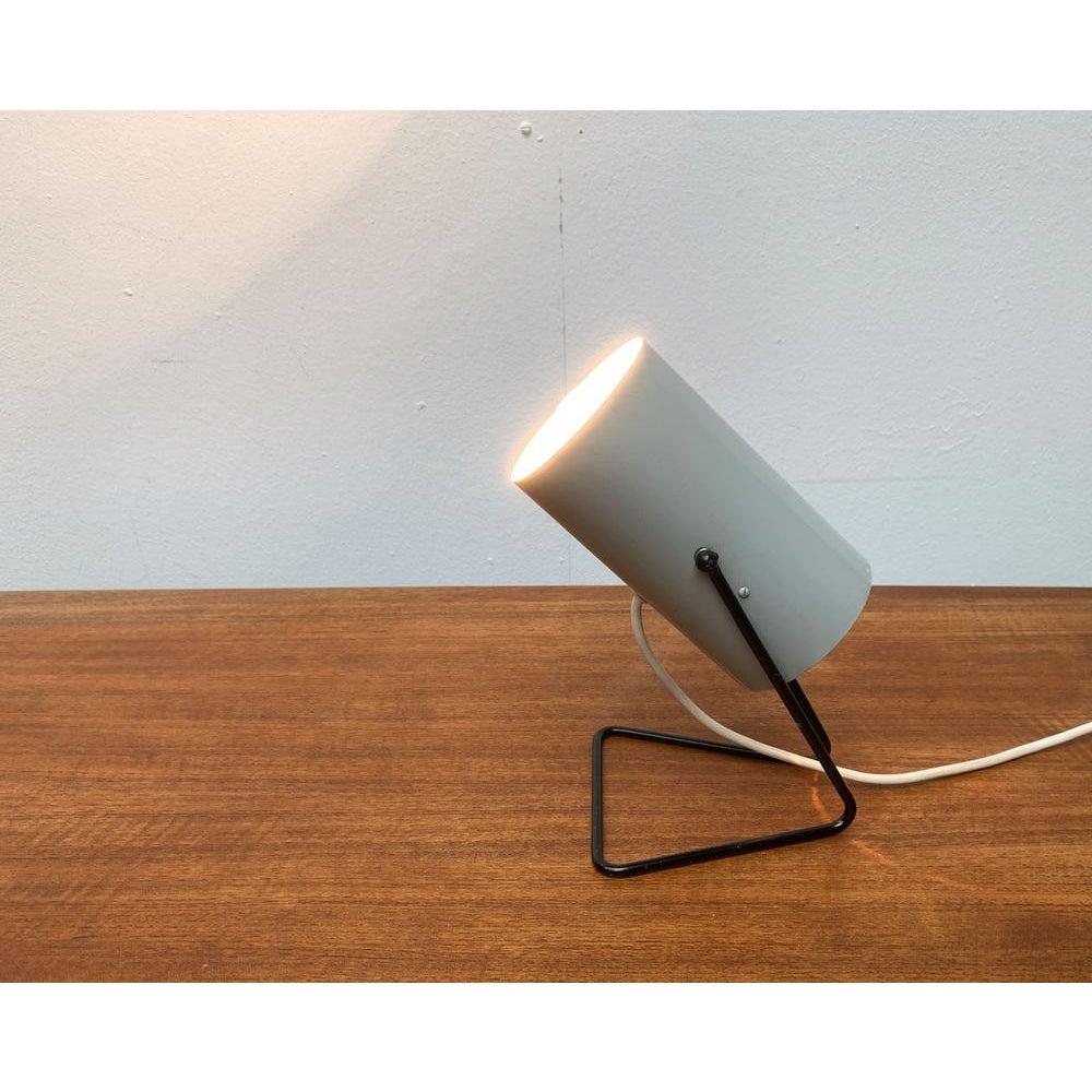 Lámpara de mesa minimalista de mediados de siglo, años 60 en venta 1