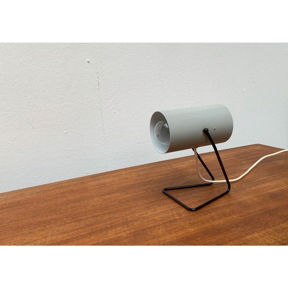 Lámpara de mesa minimalista de mediados de siglo, años 60 en venta 3