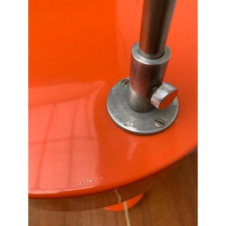 Lámpara de mesa minimalista de mediados de siglo, años 60 en venta 3