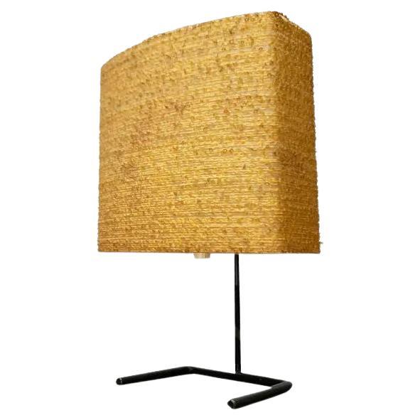 Lámpara de mesa minimalista de mediados de siglo, años 60