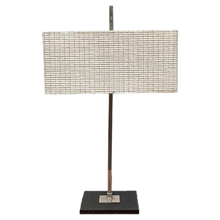 Lámpara de mesa minimalista de mediados de siglo, años 60
