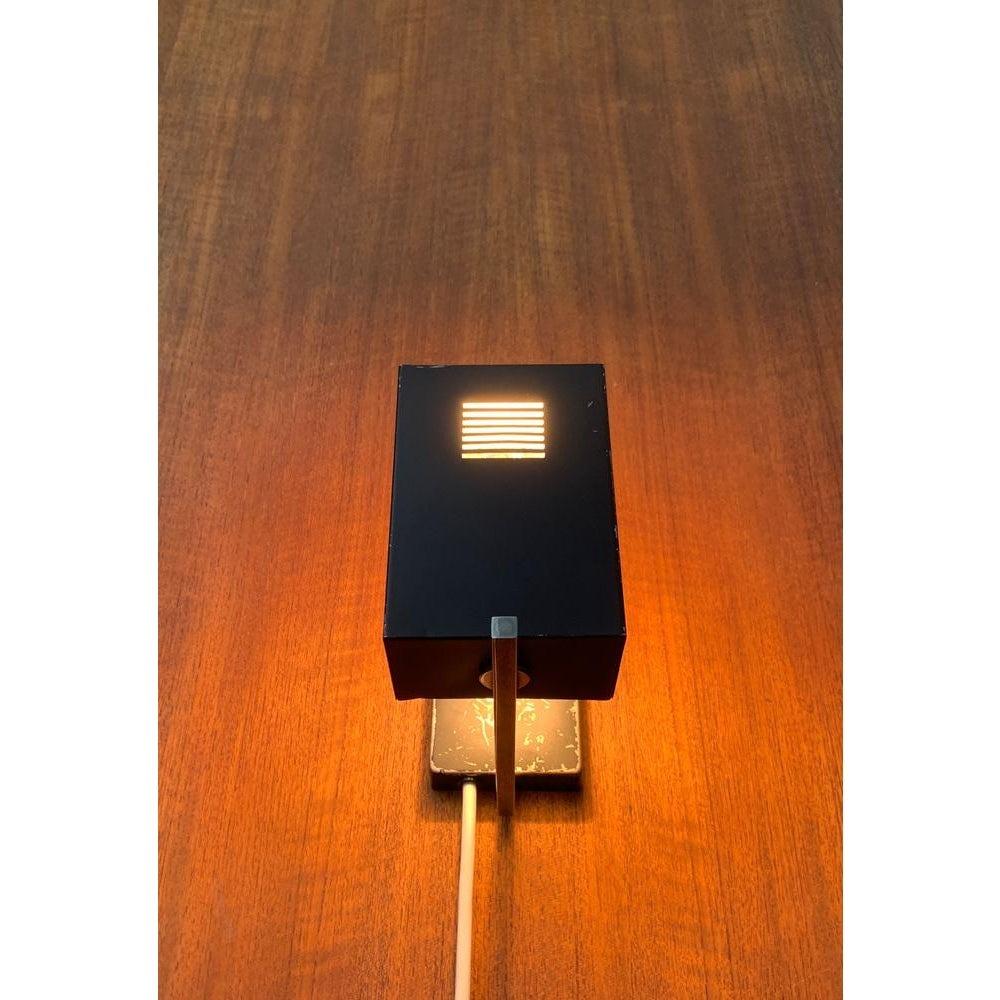 Mid-Century Minimalist Table Lamp For Sale 4