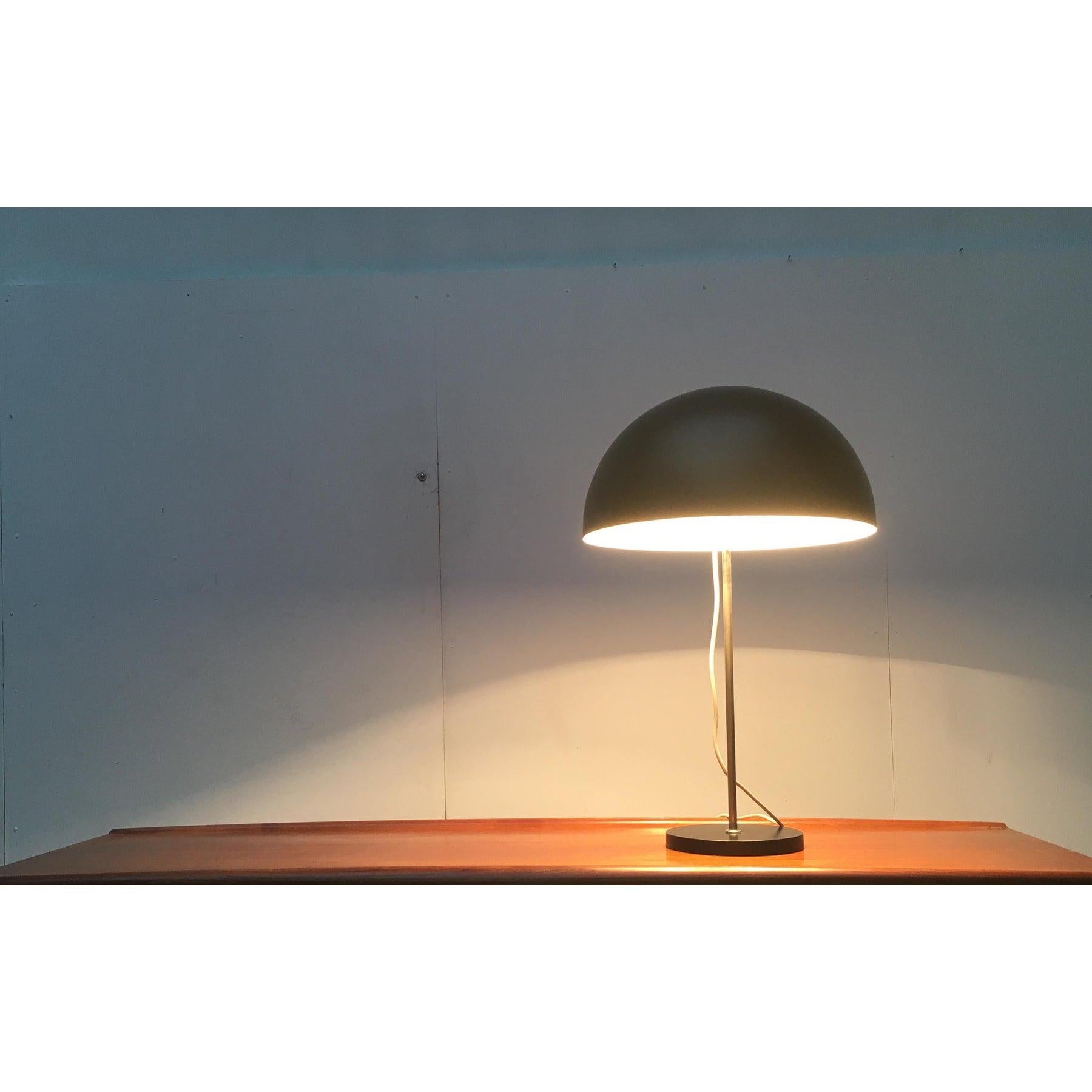 Mid-Century Modern Mid-Century Minimalist Table Lamp For Sale