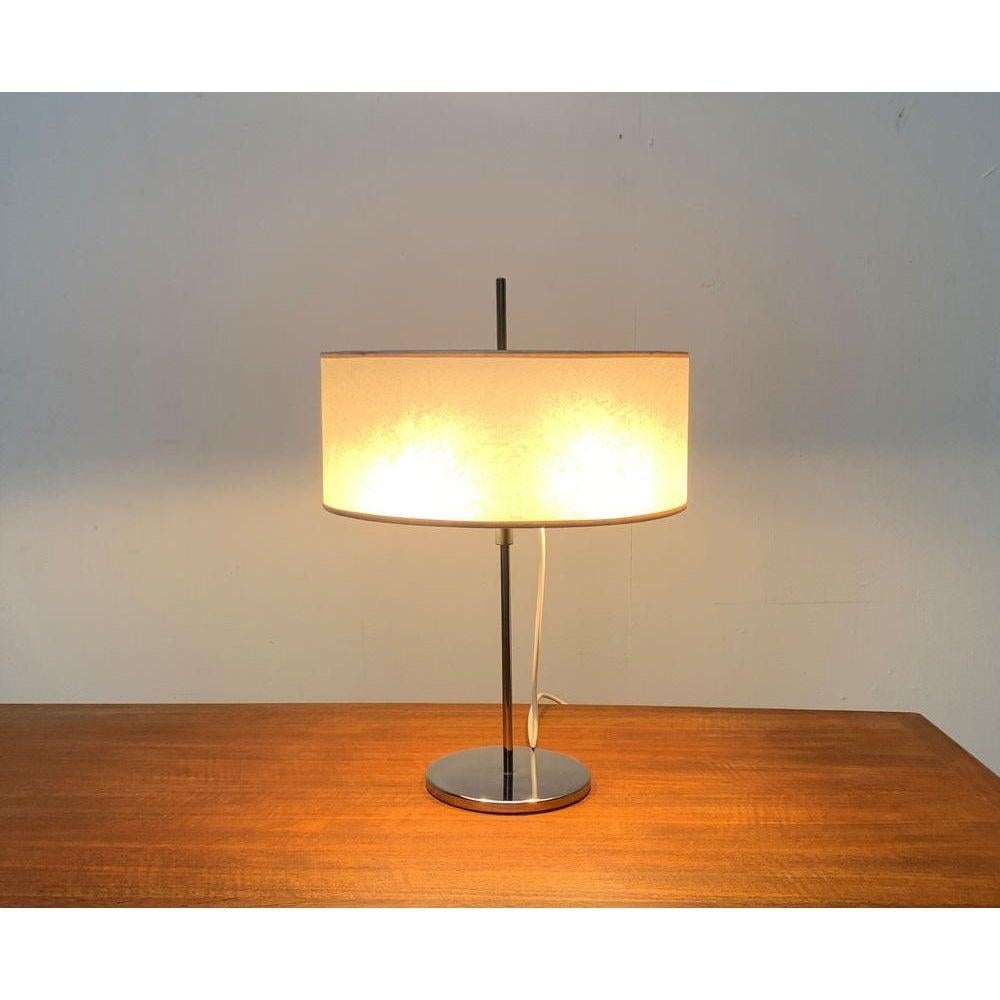 Mid-Century Minimalist Table Lamp In Excellent Condition For Sale In Hamburg, DE