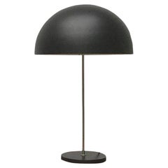 Lampada da tavolo minimalista di metà secolo