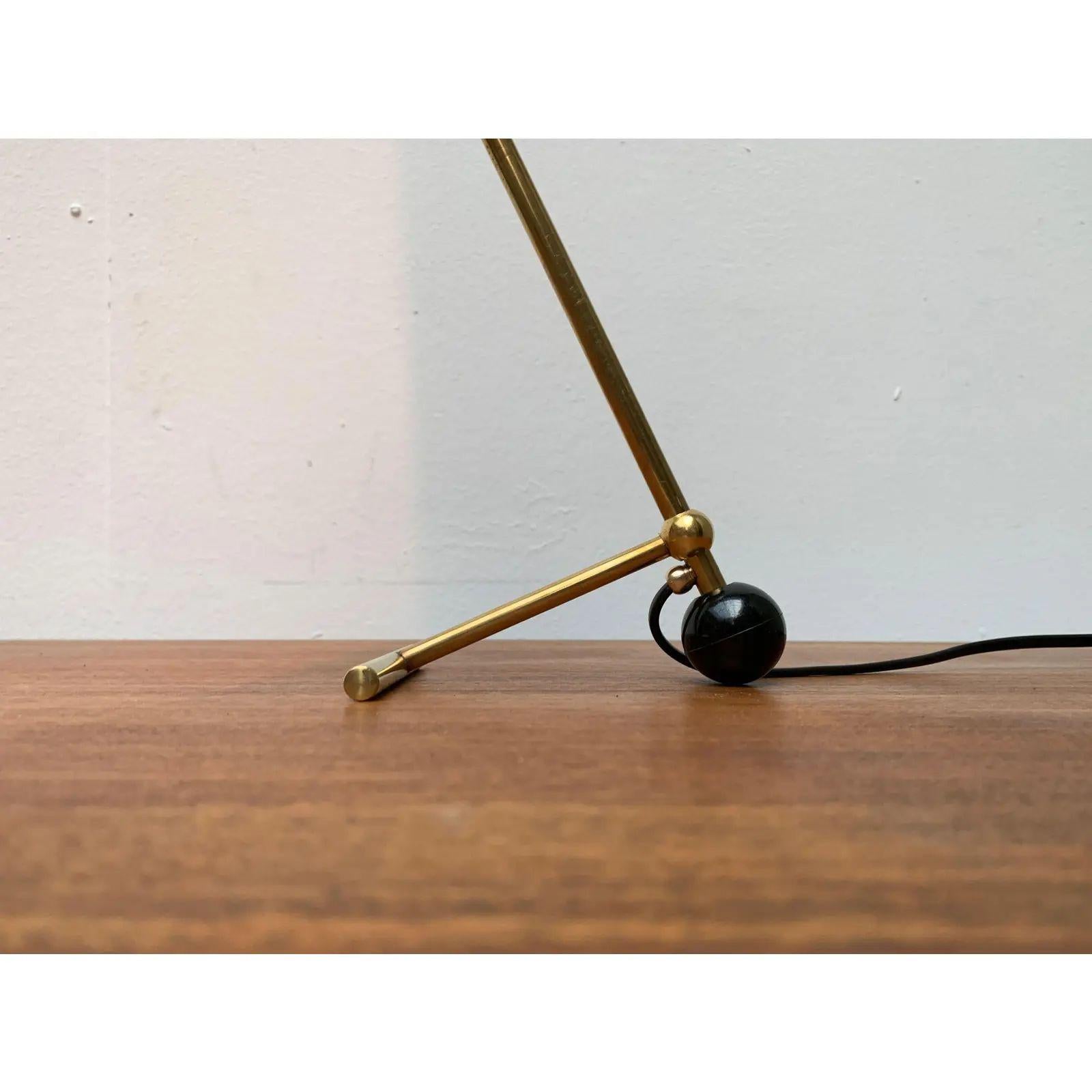 Mid-Century Minimalist Table Lamp in the style of Boris Lacroix, 1960s For Sale 2