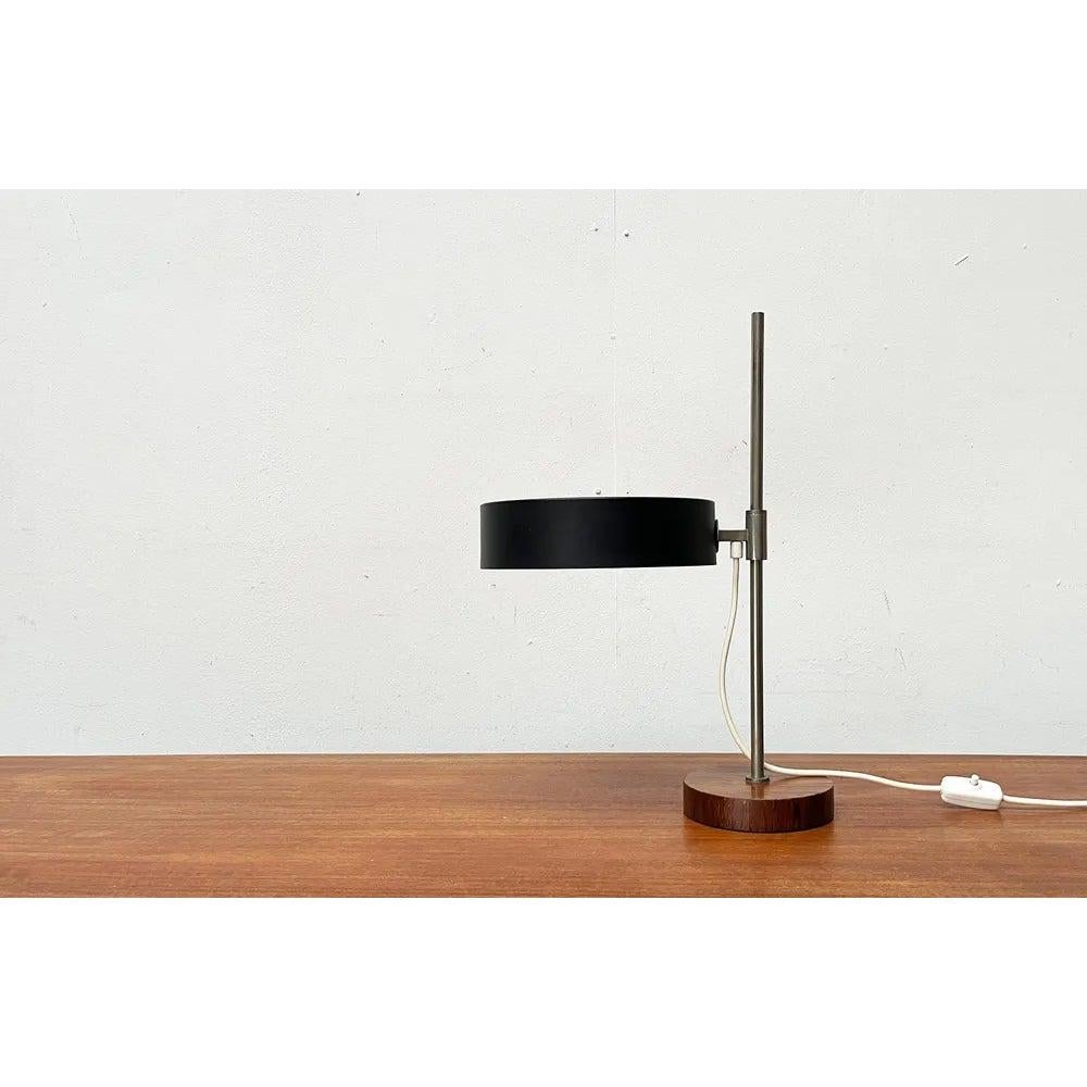 Lampe de table minimaliste du milieu du siècle avec base en placage de teck, années 1960 Excellent état - En vente à Hamburg, DE