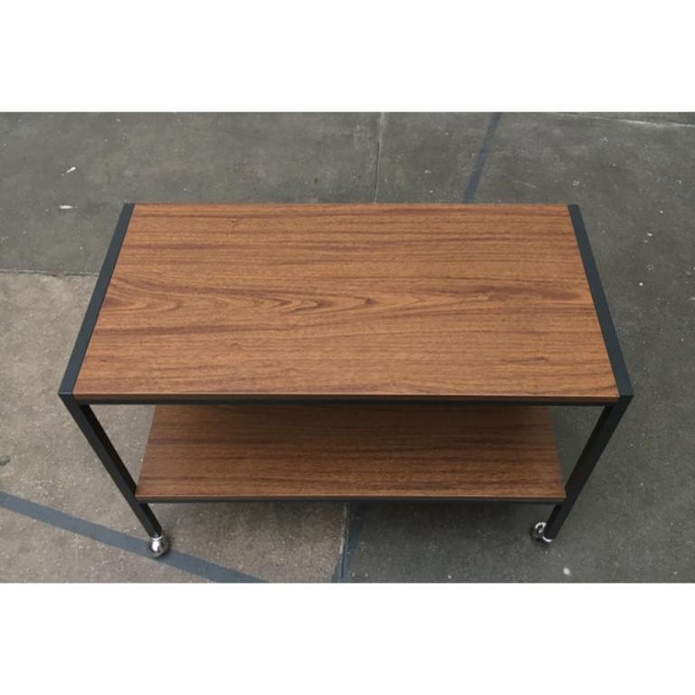 Chariot de bar minimaliste en teck du milieu du siècle, années 1960 en vente 5