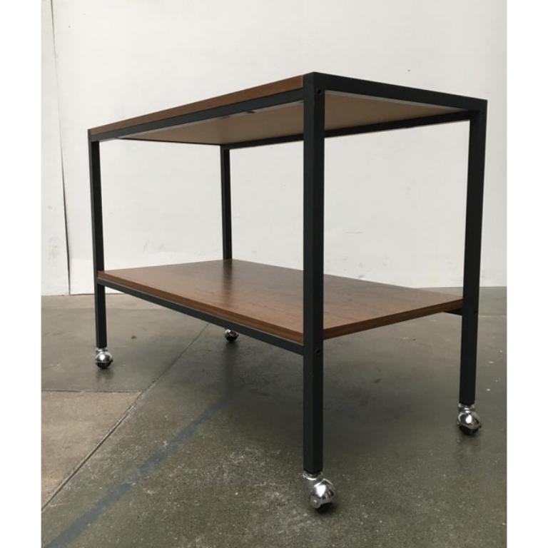 Chariot de bar minimaliste en teck du milieu du siècle, années 1960 en vente 3