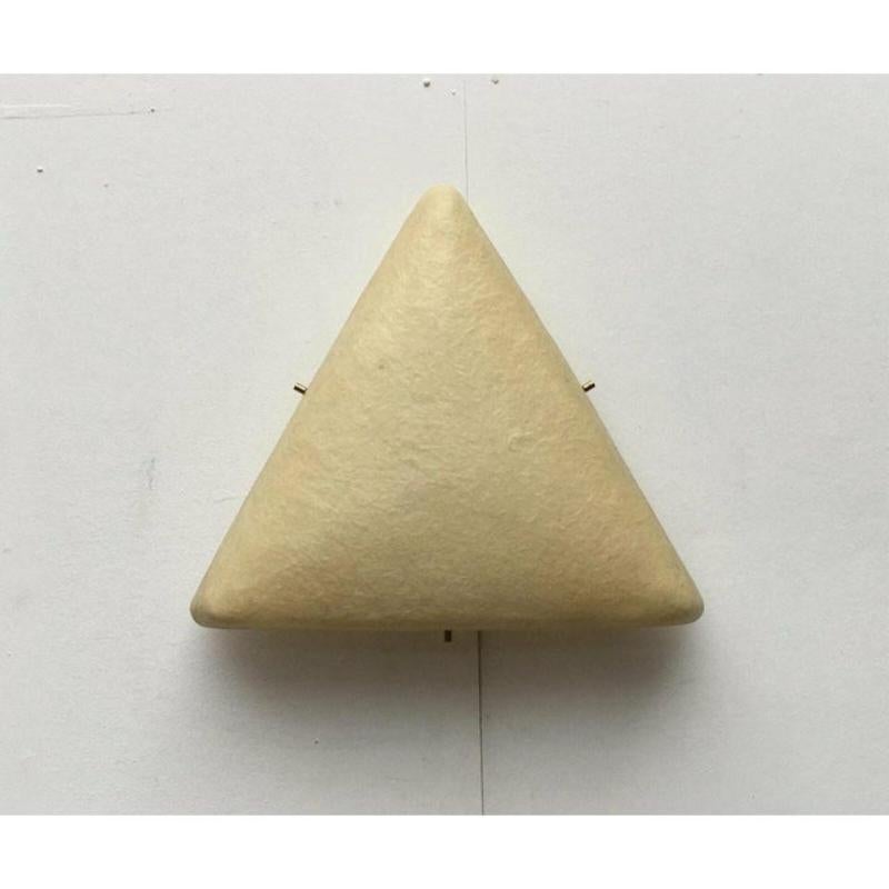 Lampada da soffitto in fibra di vetro triangolare minimalista di metà secolo, anni '60 in vendita 6