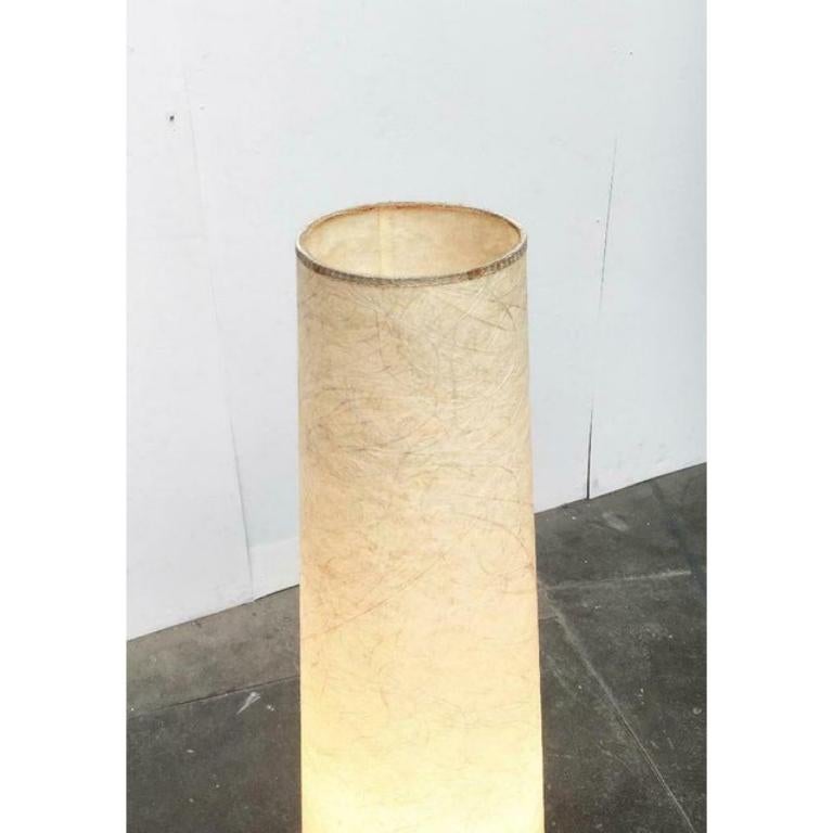 Lampada da terra minimalista a treppiede Cocoon, 1960 in vendita 3