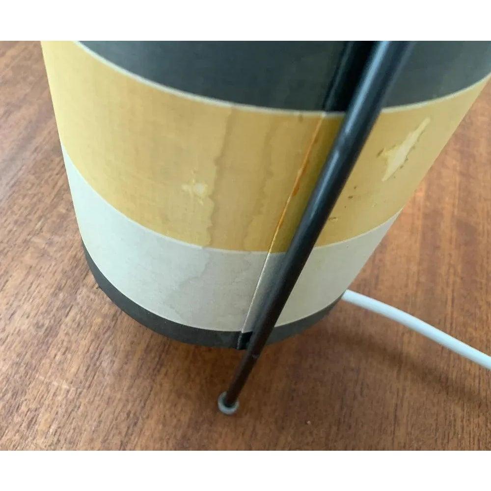 Mid-Century Minimalist Tripod Table Lamp, 1960s For Sale 5