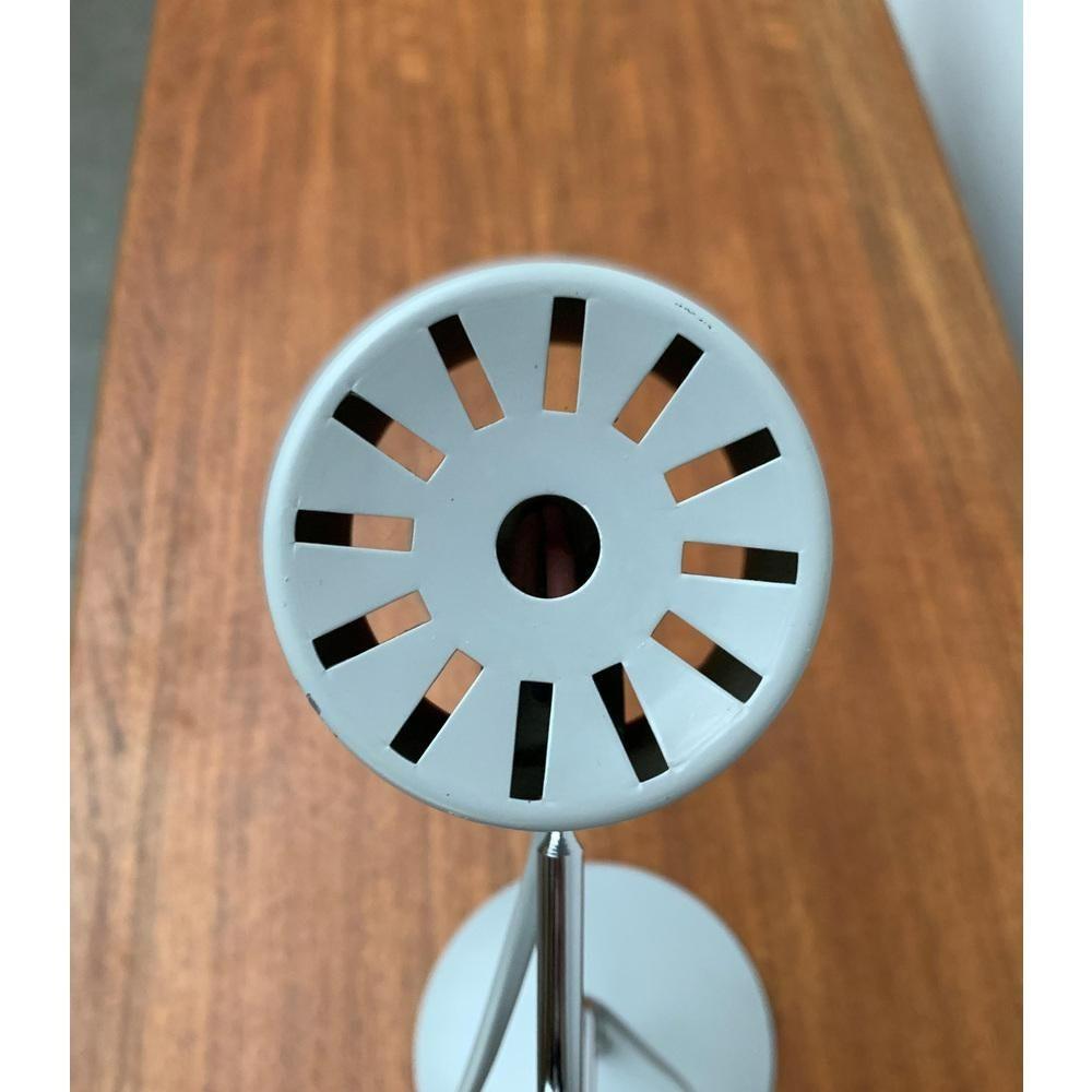 Metal Mid-Century Minimalist Type 0521 Table Lamp by Josef Hurka for Napako, 1960s For Sale