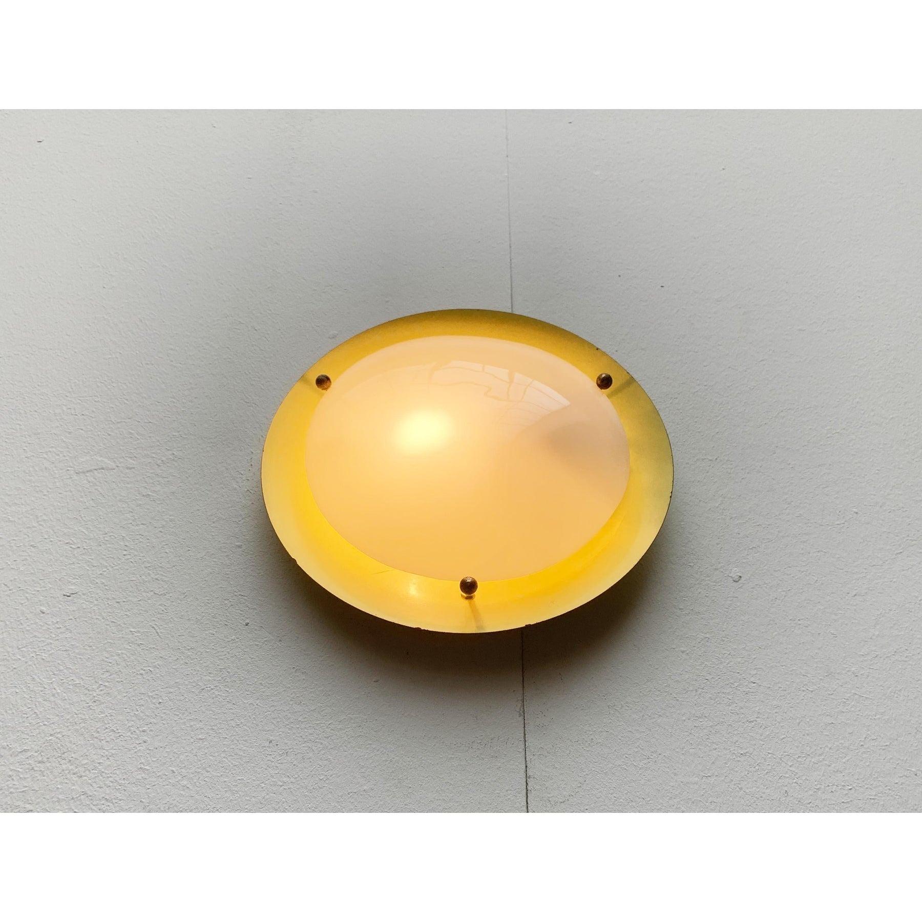 Lámpara de pared o techo minimalista de mediados de siglo en venta 4