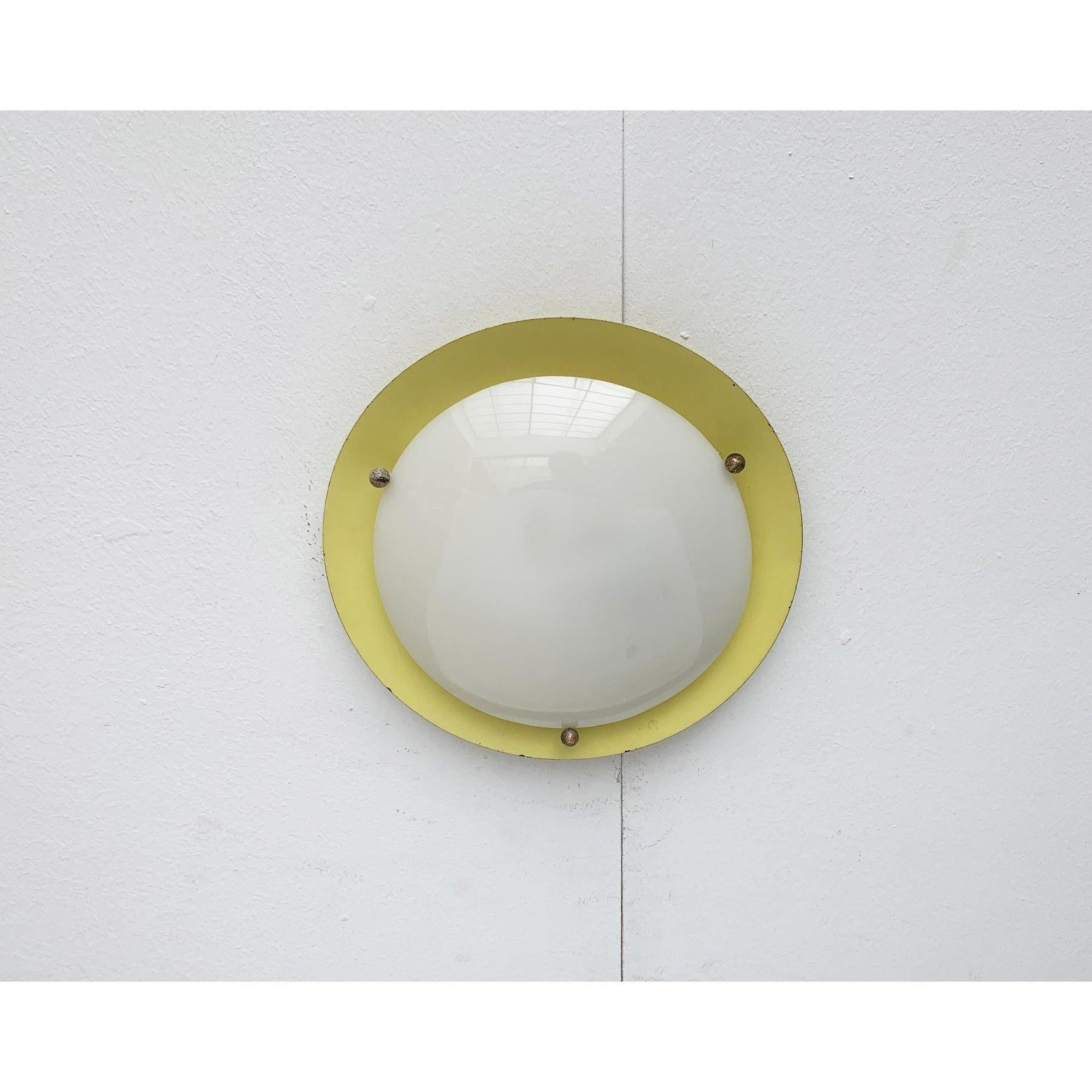 Lámpara de pared o techo minimalista de mediados de siglo en venta 5