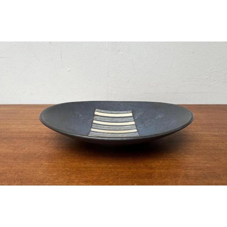 Mid-Century Modern Mid-Century Minimalist West German Pottery WGP Bowl, 1960s For Sale