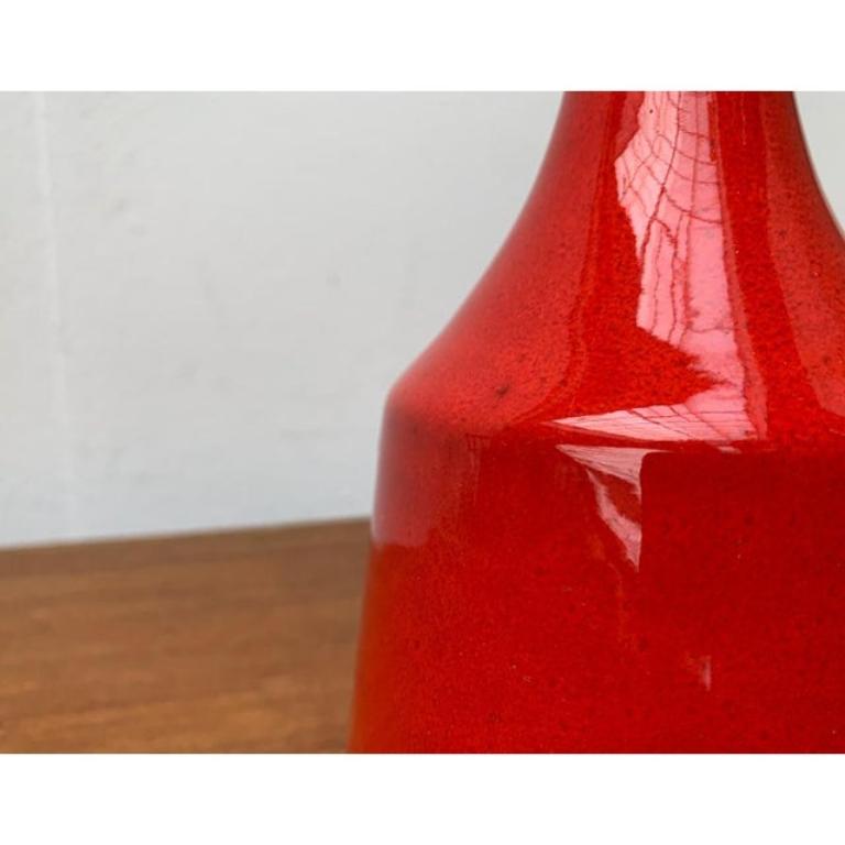 Minimalistische WGP West German Pottery Vase aus der Jahrhundertmitte, 1960er Jahre im Angebot 5