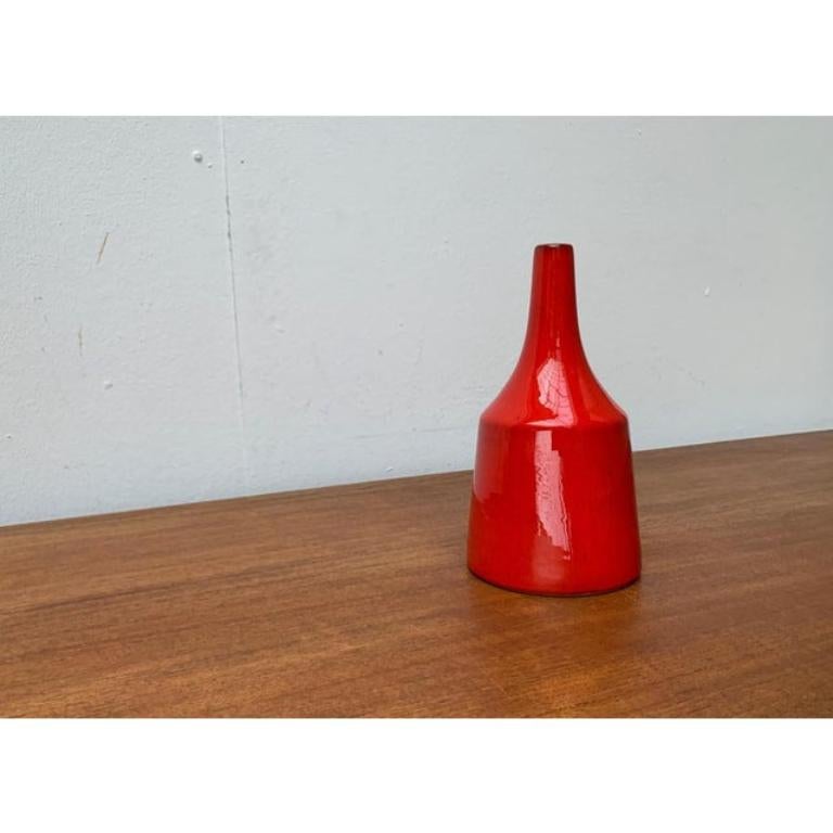 Minimalistische WGP West German Pottery Vase aus der Jahrhundertmitte, 1960er Jahre (Keramik) im Angebot