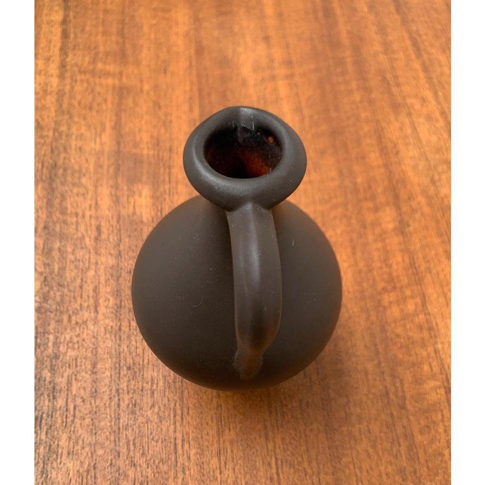 Mid-Century Minimalist Wormser Terra-Sigillata Pottery Carafe Vase, 1960s For Sale 3
