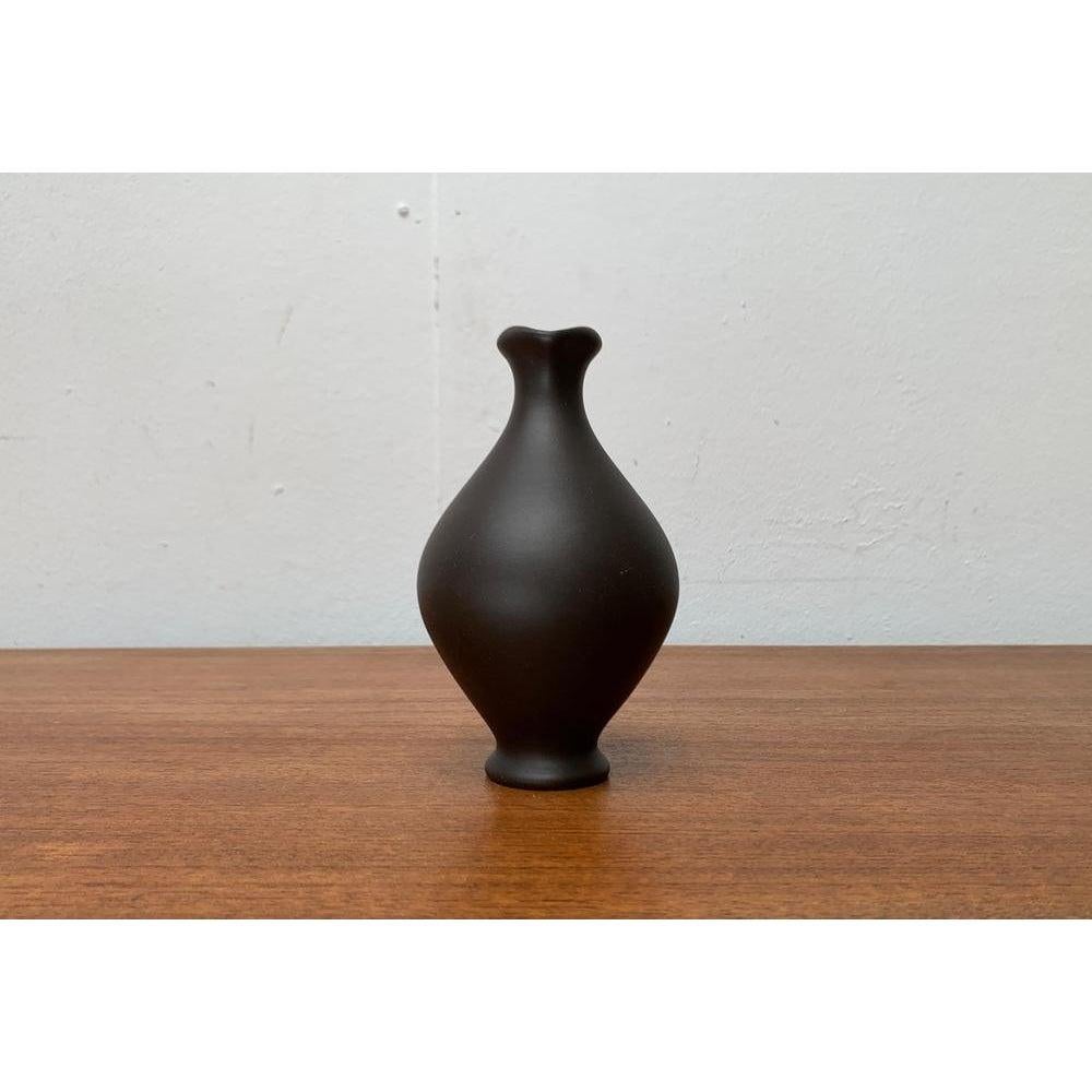 Ceramic Mid-Century Minimalist Wormser Terra-Sigillata Pottery Carafe Vase, 1960s For Sale