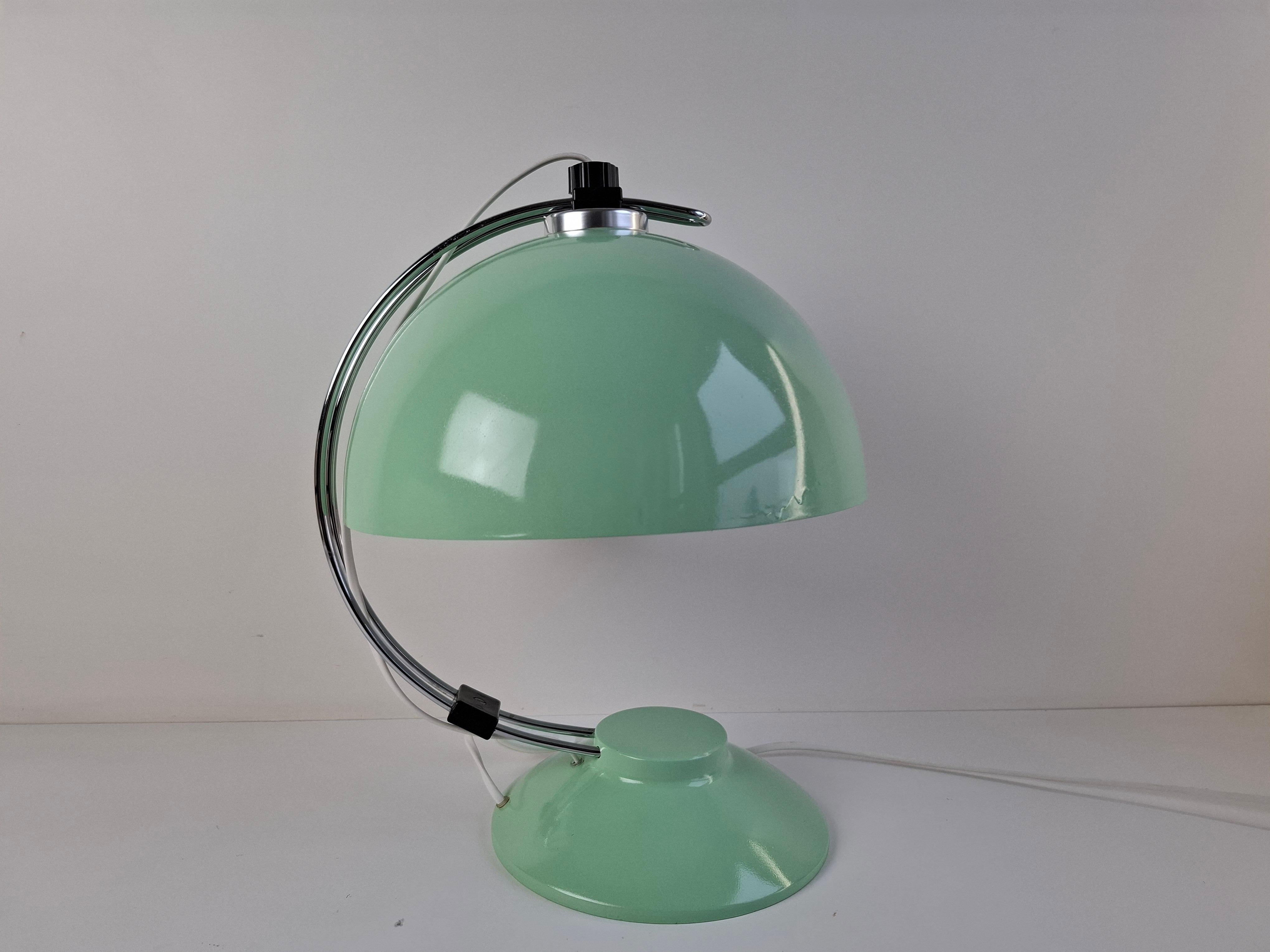 Mid-Century Mint Green Czech Desk Lamp with Chrome and Adjustable Shade en venta 10