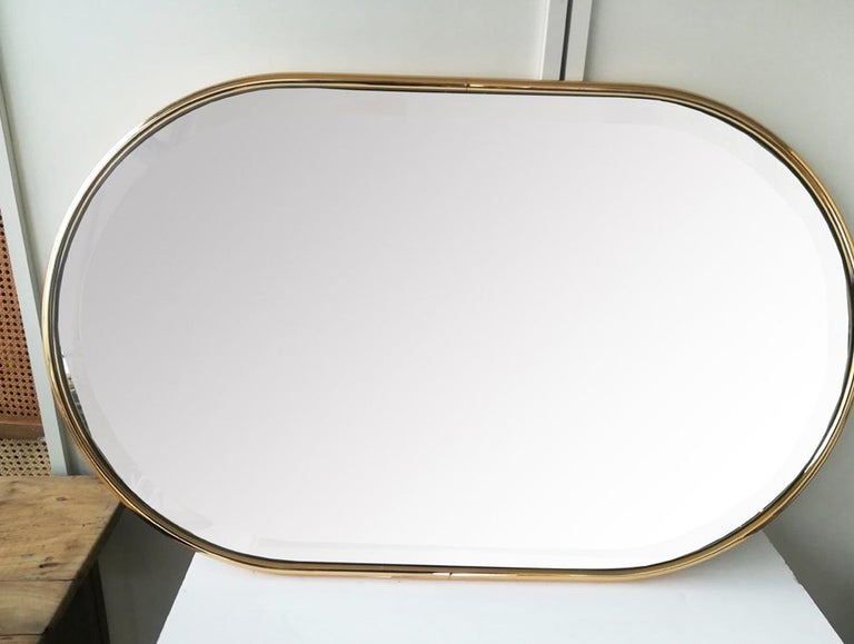 
The photos do not do justice to its beauty or its quality

Gold steel mirror, minimalist, beveled

Beautiful gold steel or brass mirror, minimalist, beveled with a golden profile that is in perfect condition, like new, only has a minimum rayon, but