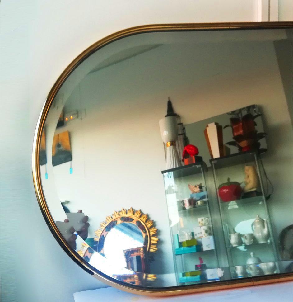   Mirror Gold Steel or Brass  Minimalist for bathroom Beveled , Mid-Century  In Excellent Condition For Sale In Mombuey, Zamora