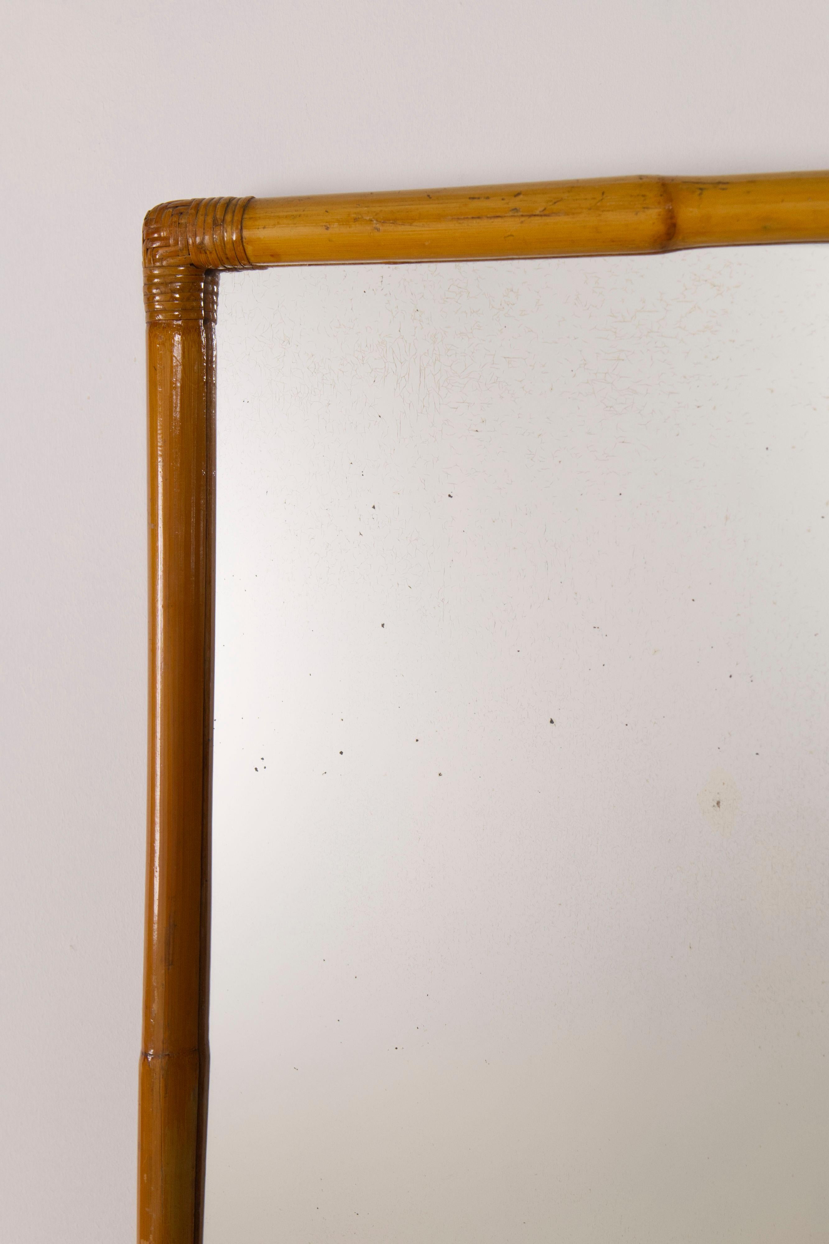 Mid-Century Mirror in Rattan and Bamboo, Italy 1970s In Fair Condition For Sale In Balen, BE