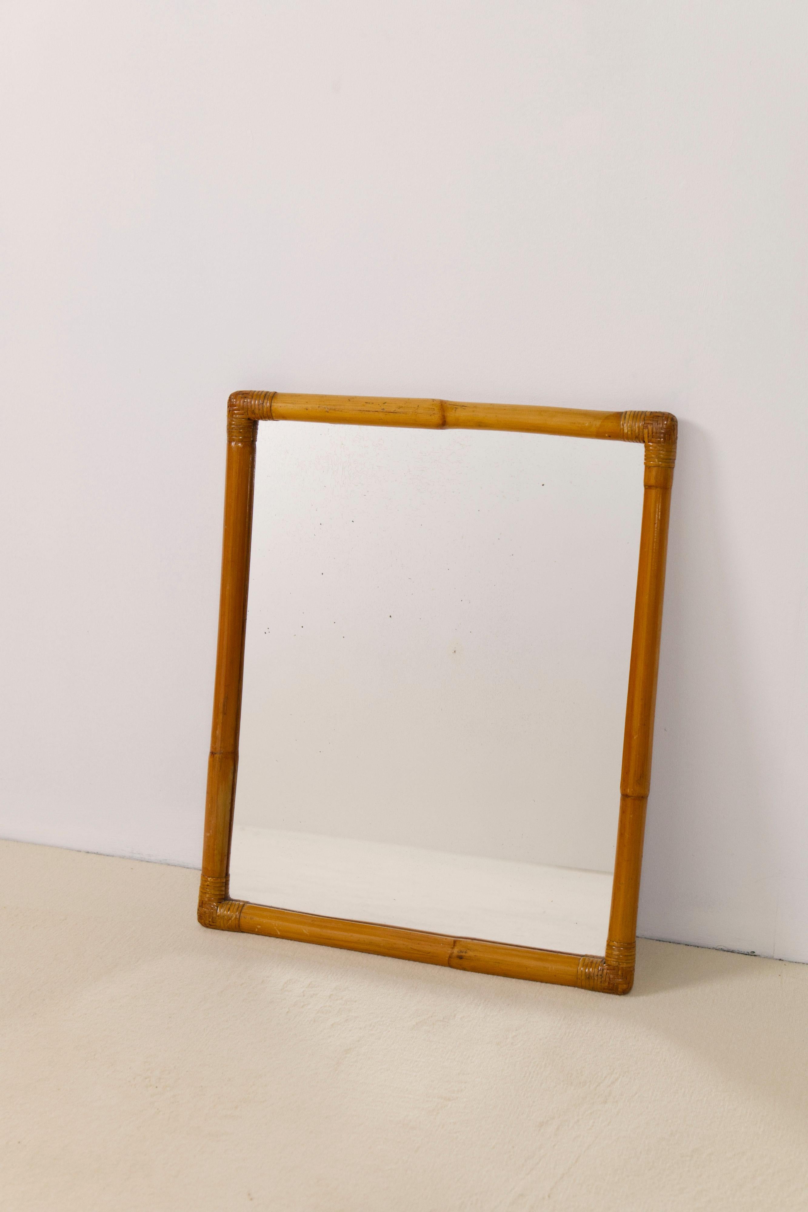 Mid-Century Mirror in Rattan and Bamboo, Italy 1970s For Sale 2