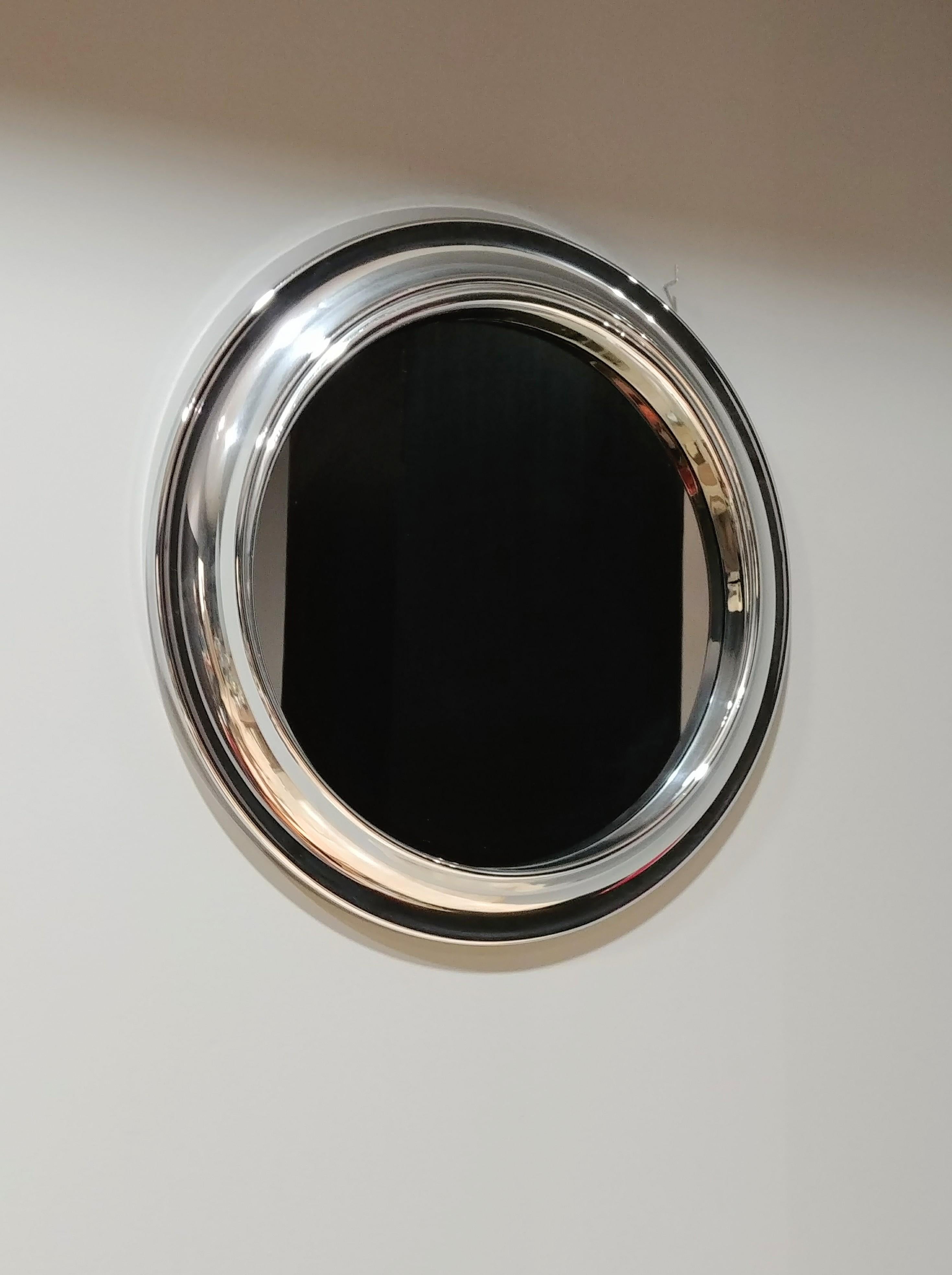 Midcentury Mirror Round in Chromed Aluminum, 1970s, Italy 3