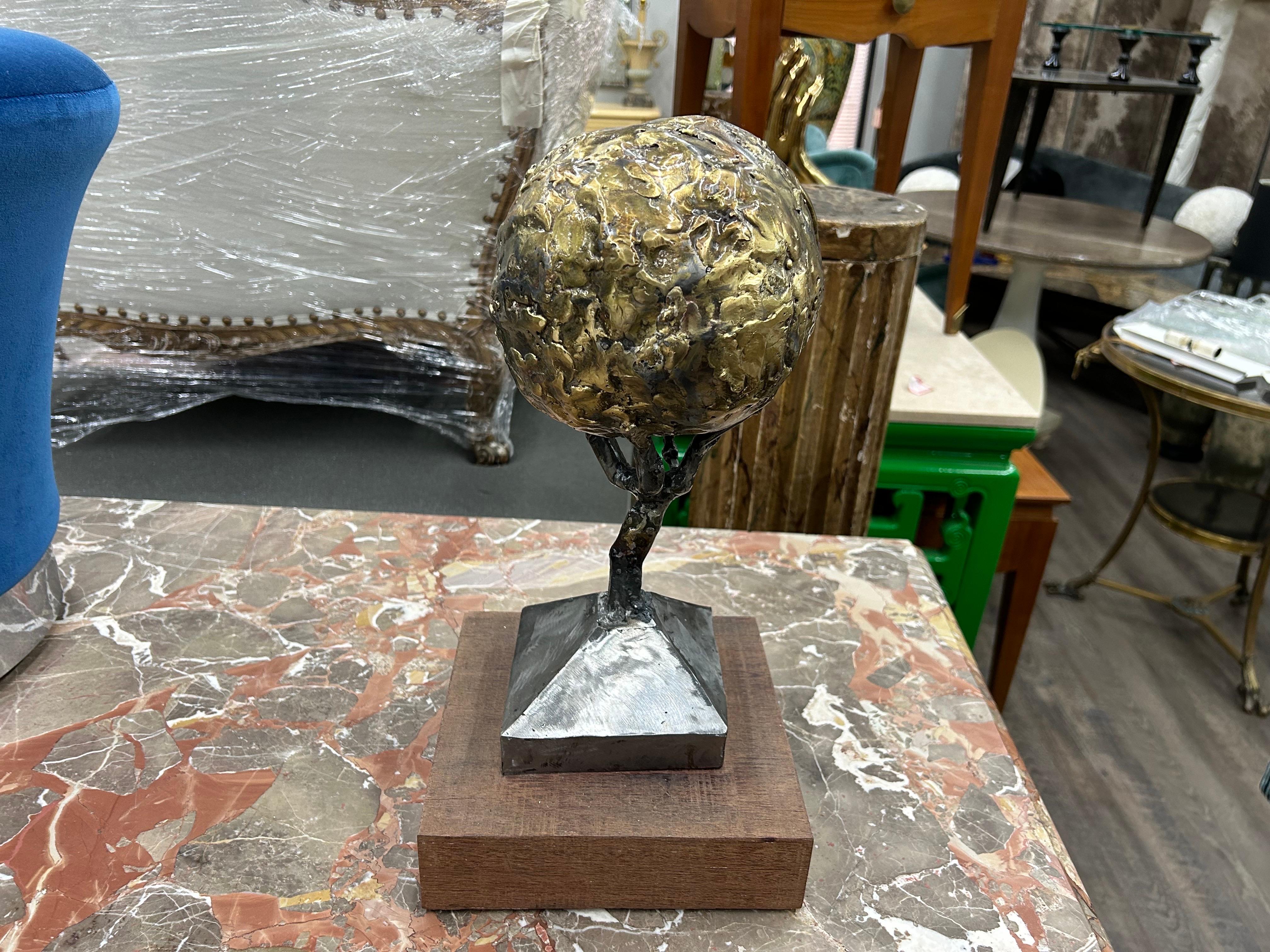 Mid-Century moderno Scultura in metallo misto di metà secolo in vendita