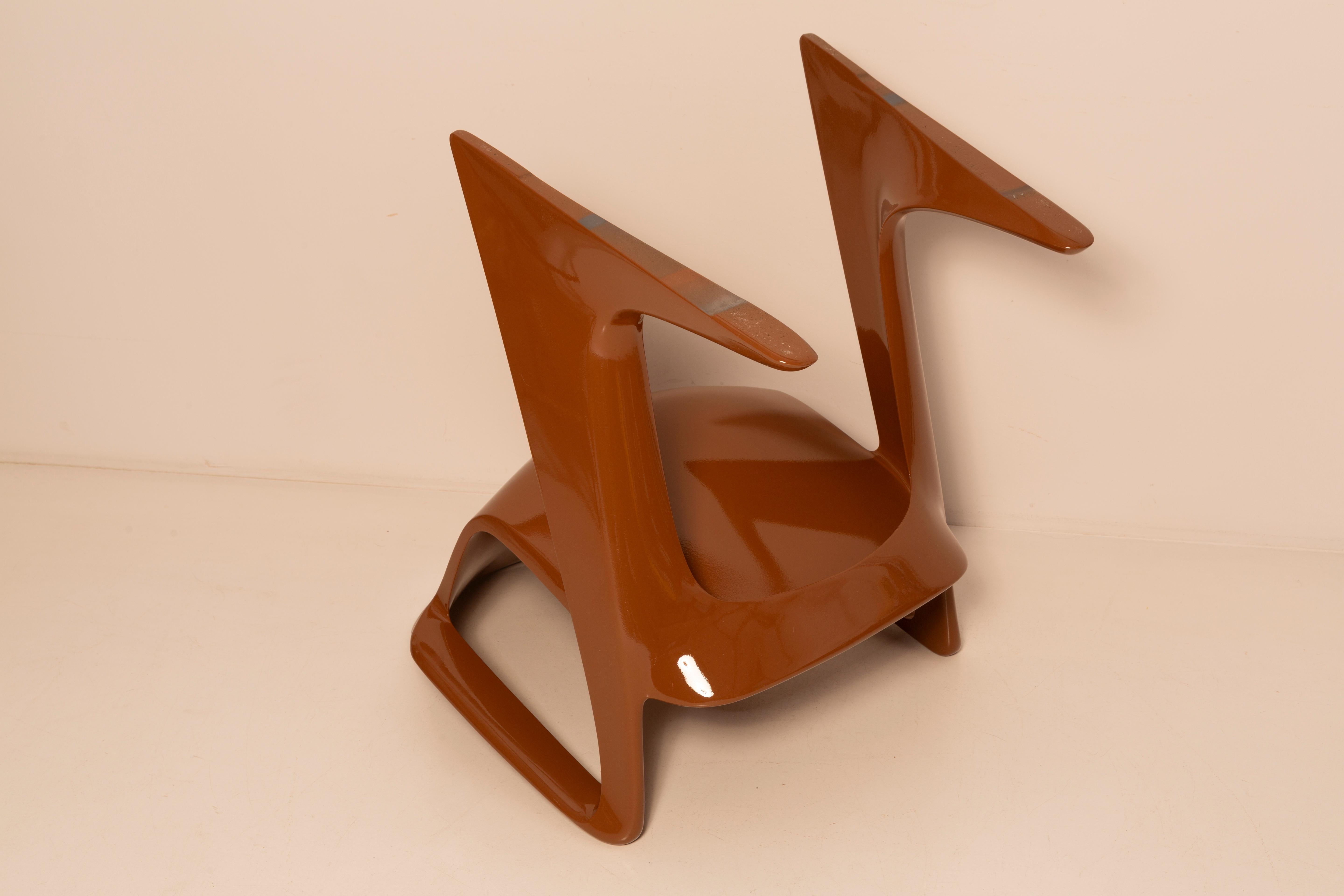 Silla Canguro Mid Century Moca Pantone, de Ernst Moeckl, Alemania, 1968 en venta 5