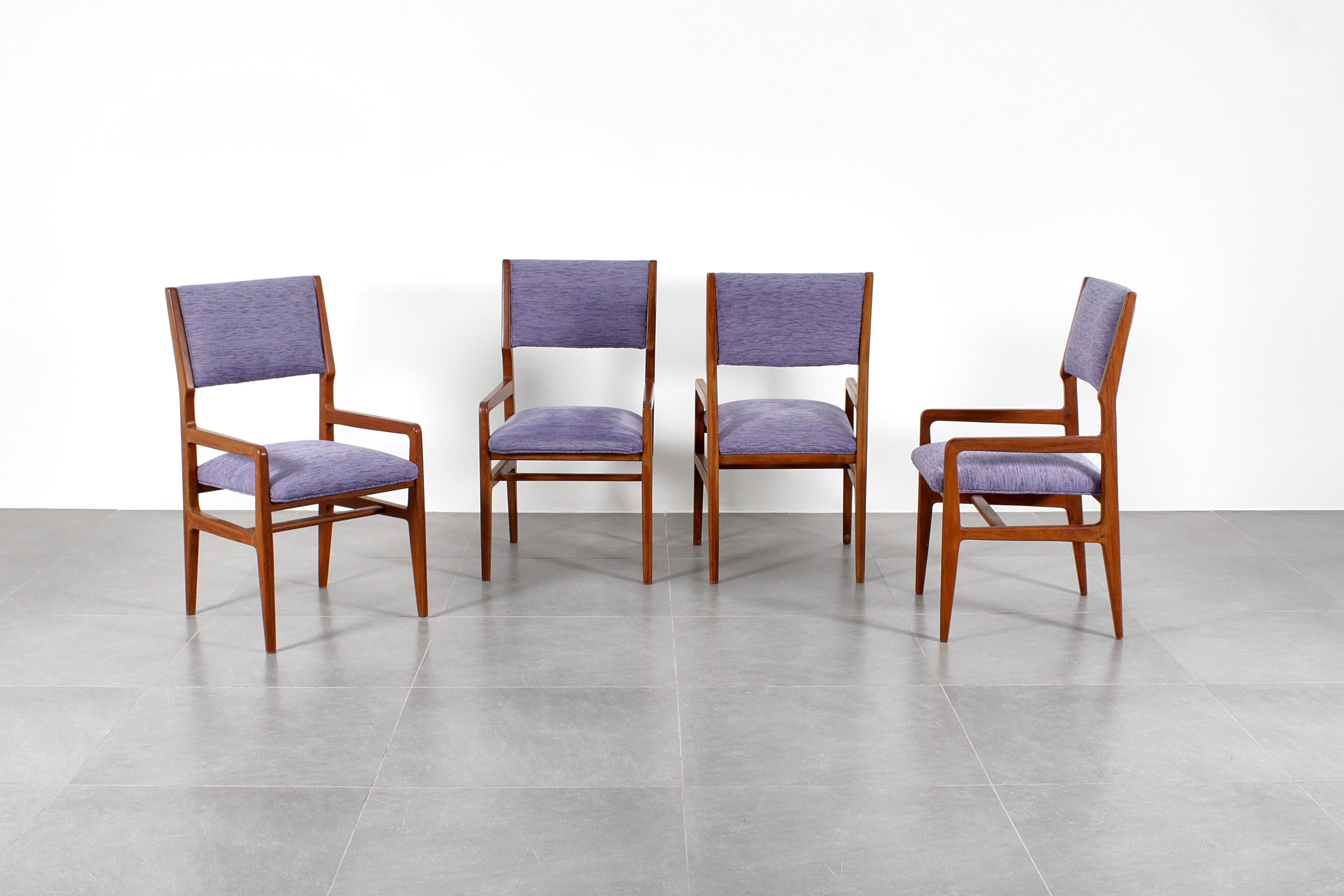 Mid-Century moderno Sedia di metà secolo mod. 111 di Giò Ponti per Cassina set di 4 sedie in legno 1950 Italia in vendita