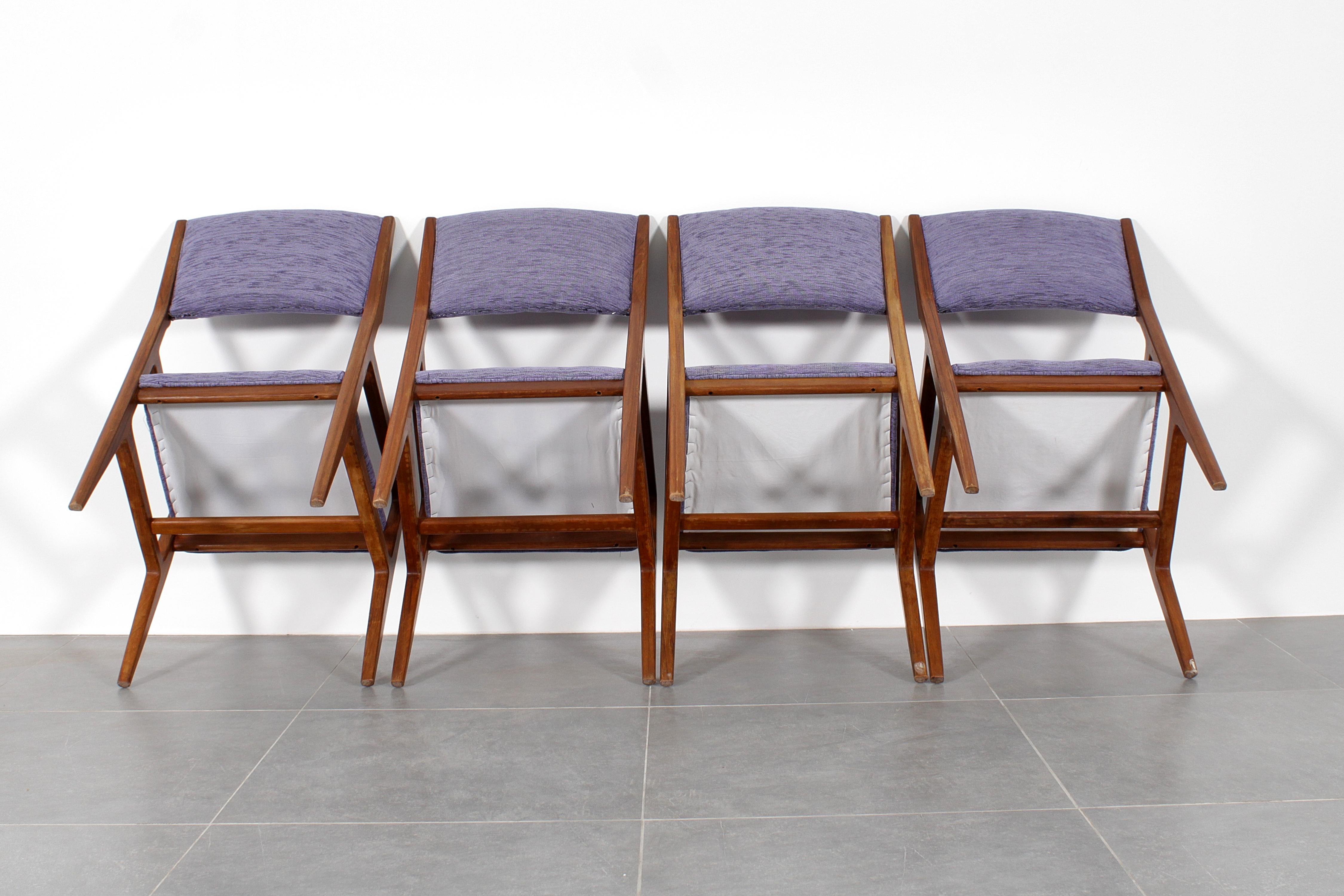 Metà XX secolo Sedia di metà secolo mod. 111 di Giò Ponti per Cassina set di 4 sedie in legno 1950 Italia in vendita