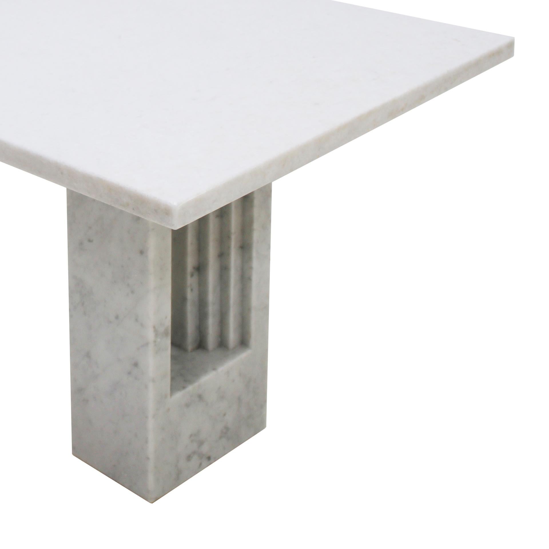 Italian Mid-Century Mod Delfi White Marble Dining Table by Carlo Scarpa & Marcel Breuer For Sale