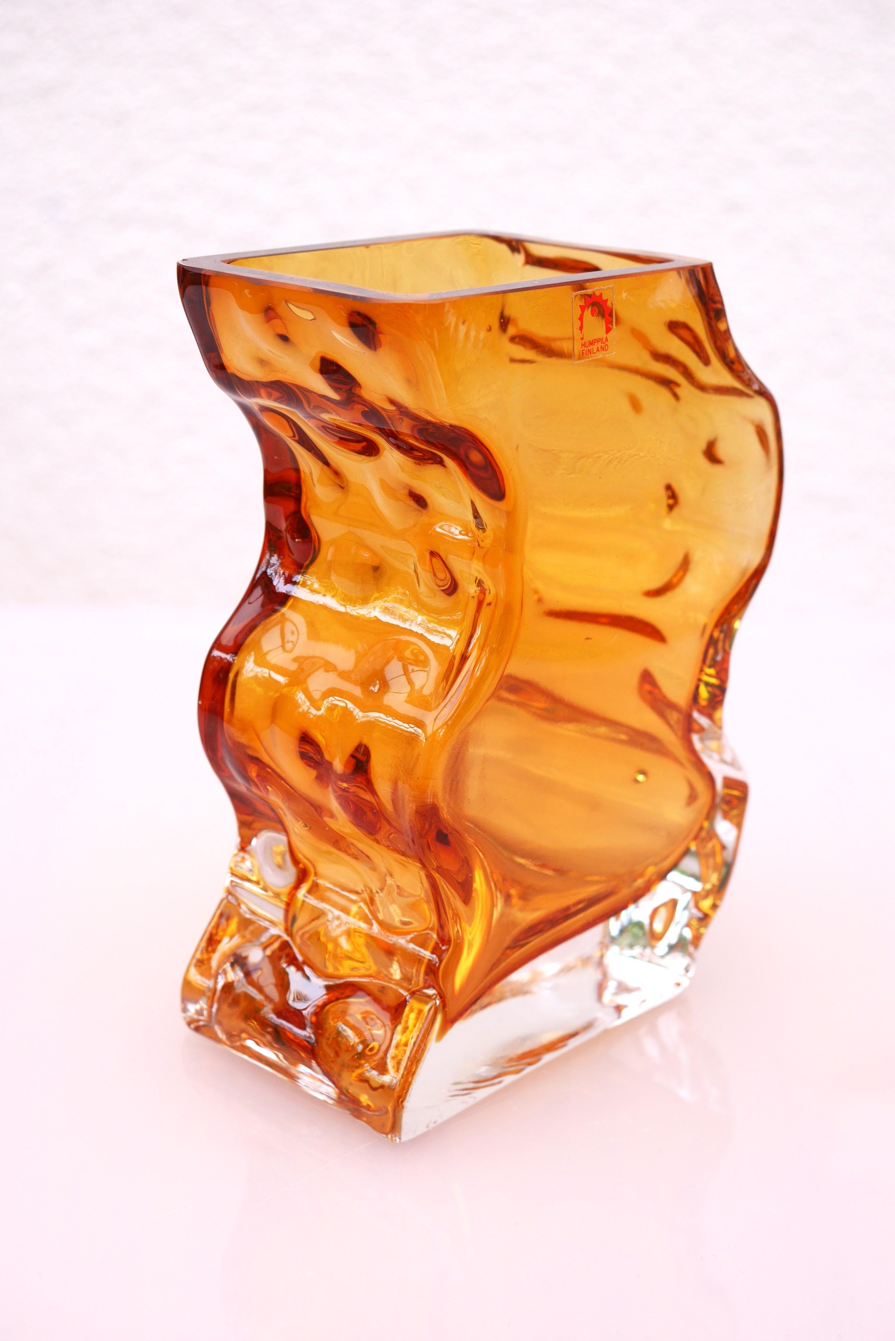 Mid-Century Modern Mid-century modern glass vase made by Henrik Koivula for Humppila, Finland