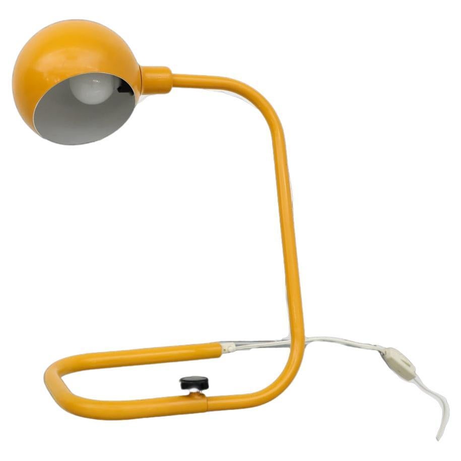 Mid Century Mod "Hebi" Style Yellow Table Lamp For Sale