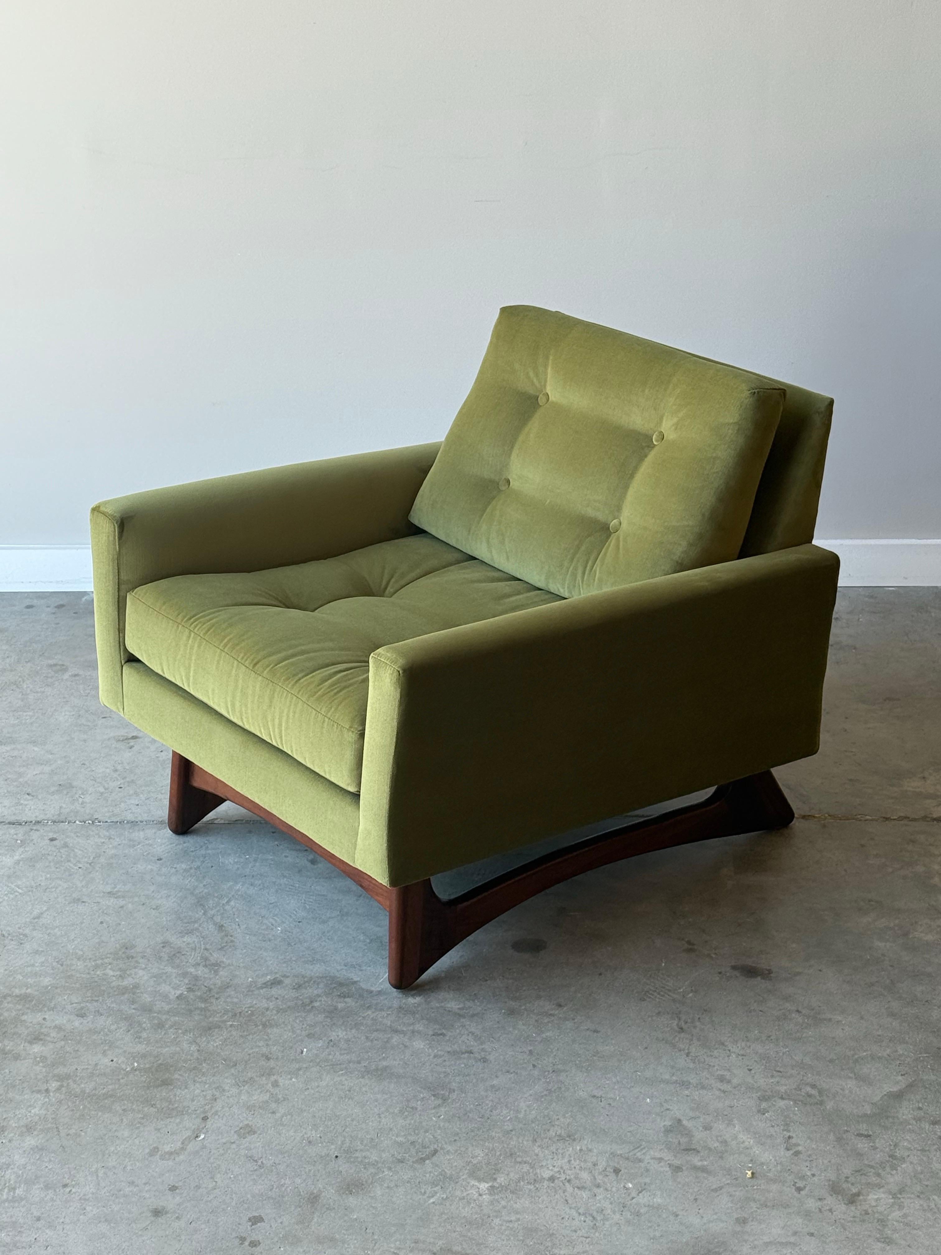 Mid-Century Model 2406 Lounge Chair by Adrian Pearsall for Craft Associates For Sale 3
