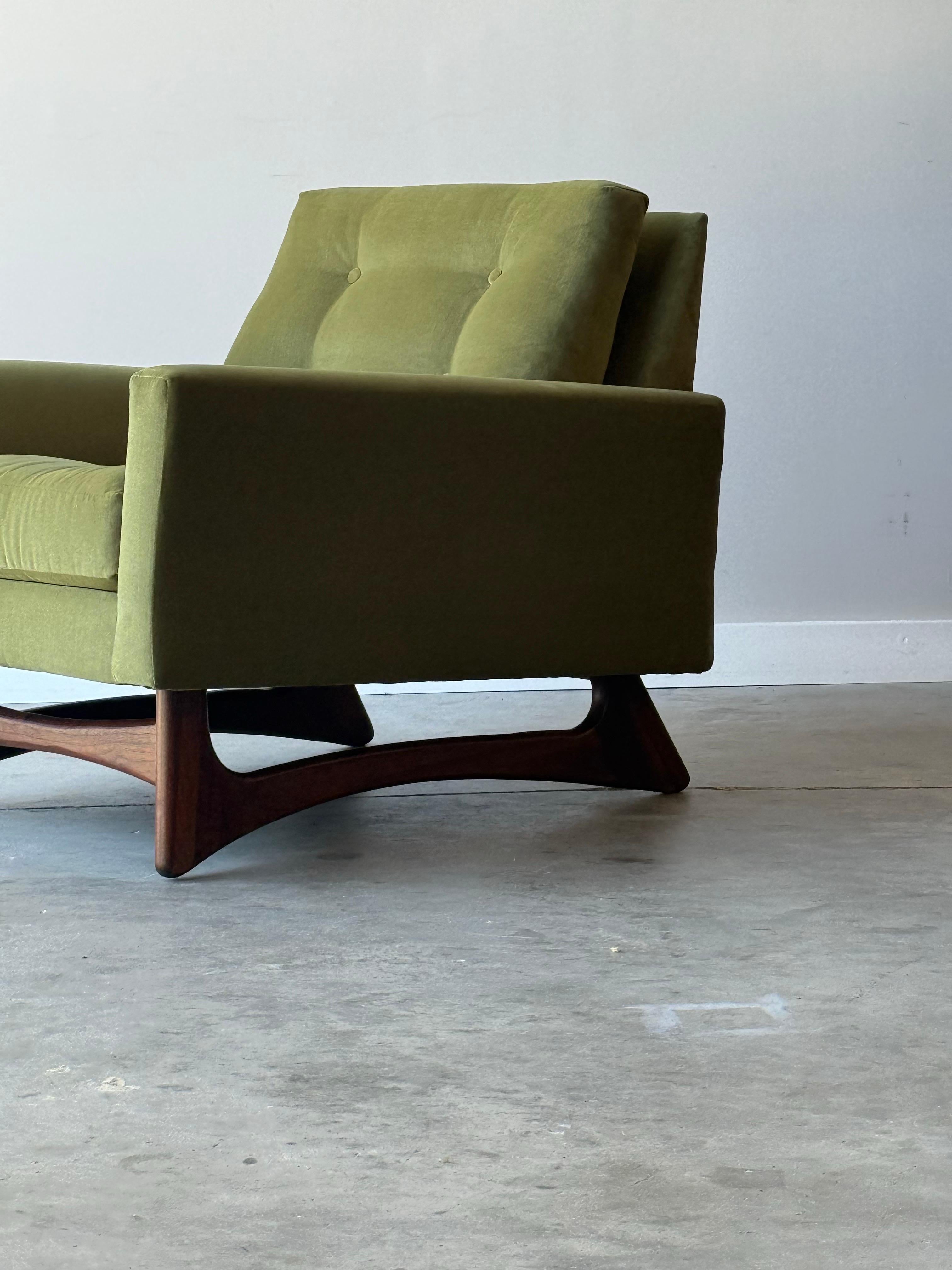 Mid-Century Model 2406 Lounge Chair by Adrian Pearsall for Craft Associates In Good Condition For Sale In Raleigh, NC