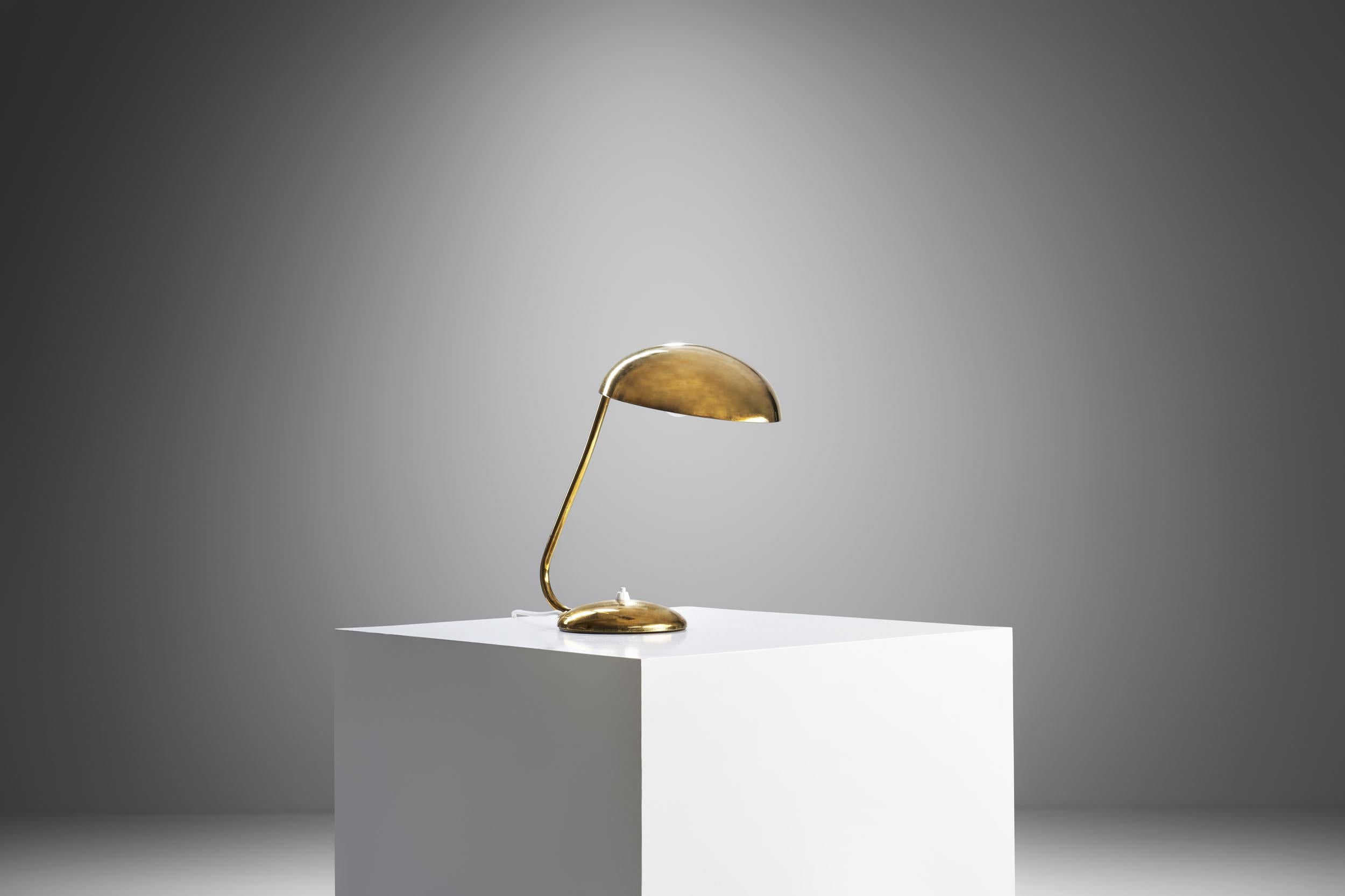 Mid-Century Model “2433” Brass Desk Lamp by Valinte Oy, Finland, 1950s In Good Condition For Sale In Utrecht, NL