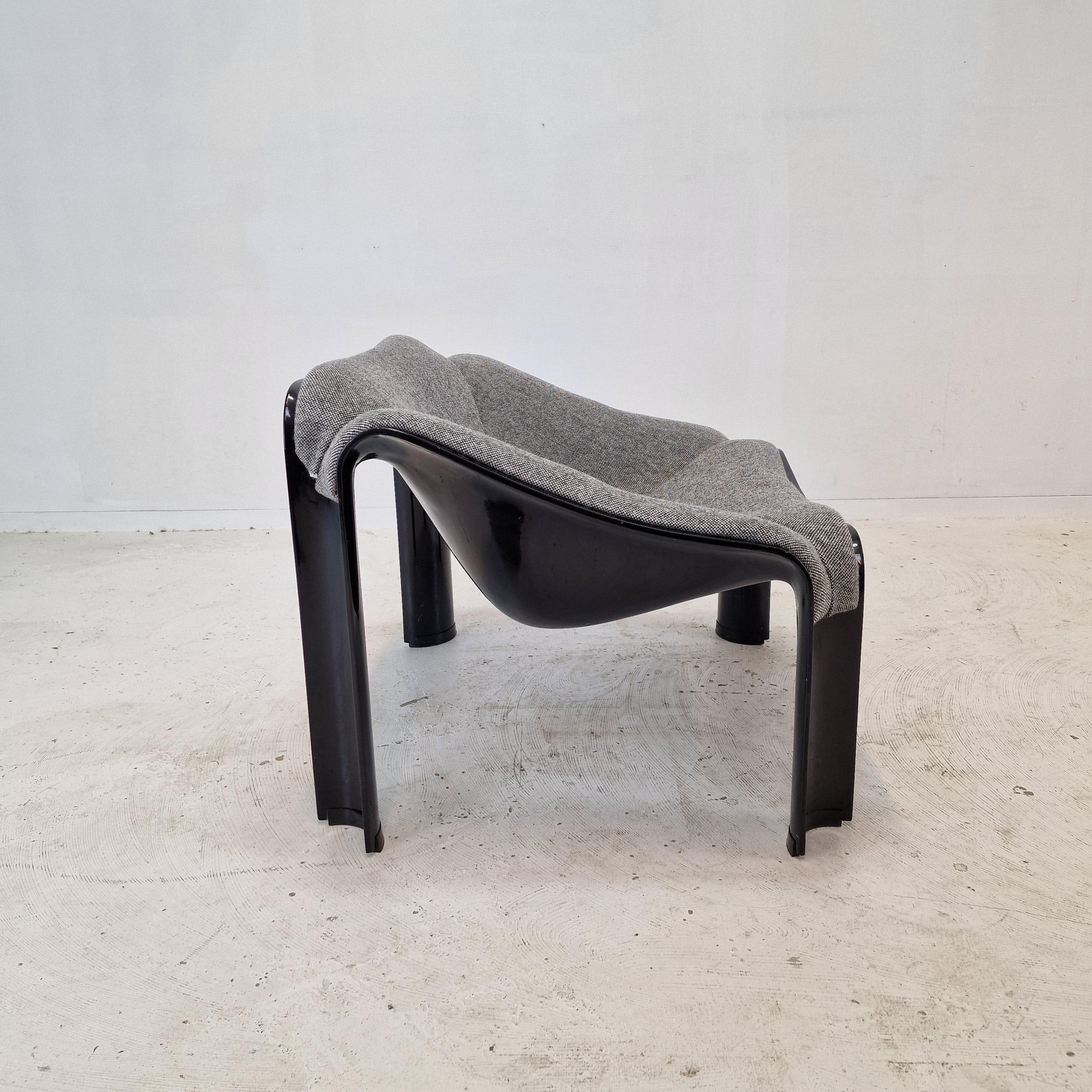 Late 20th Century Mid Century Model 303 Chair by Pierre Paulin for Artifort, 1970s For Sale