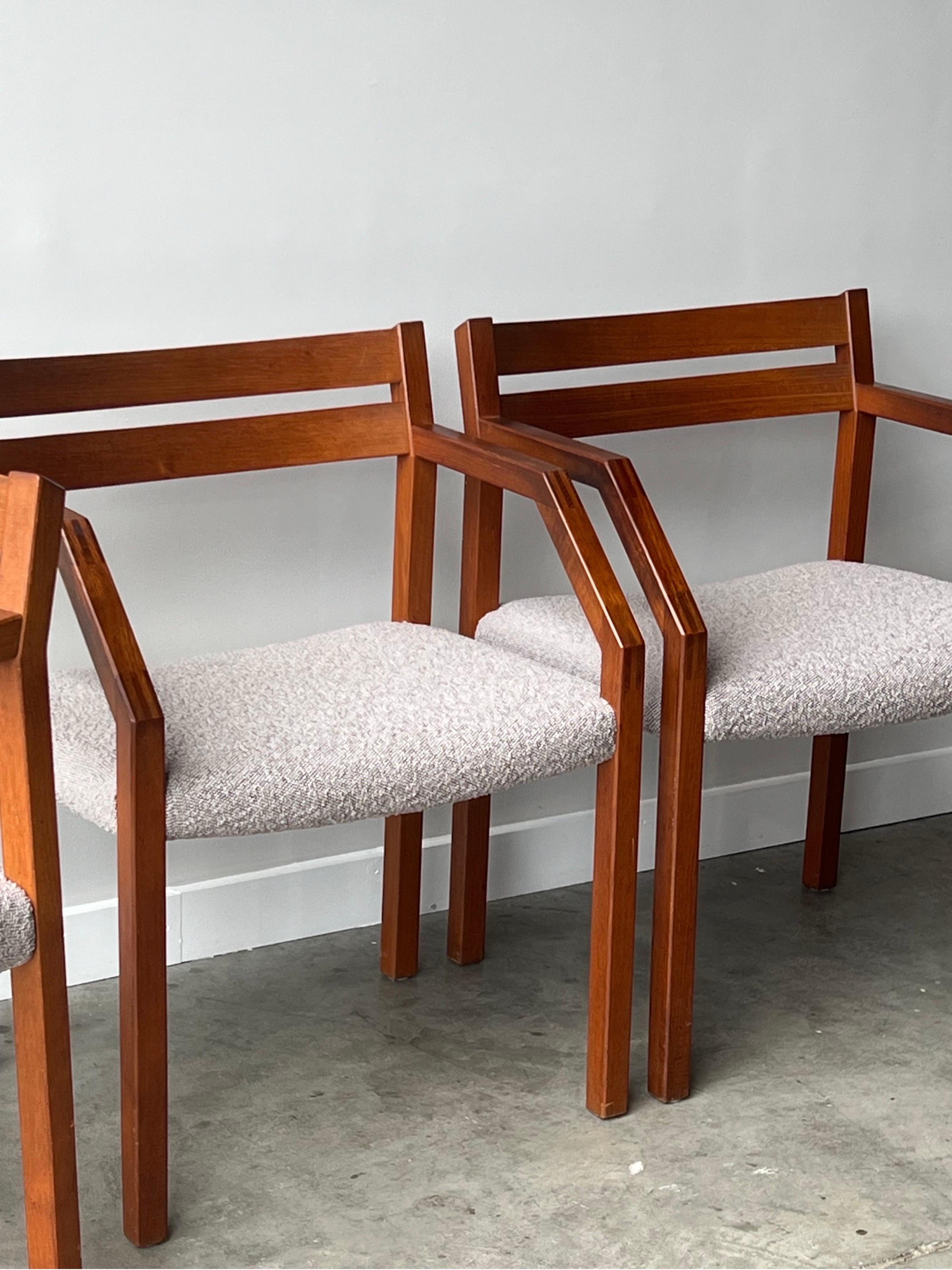 Mid-Century Model 401 Dining Chairs by J.L. Moller - Set of Six In Good Condition For Sale In Raleigh, NC