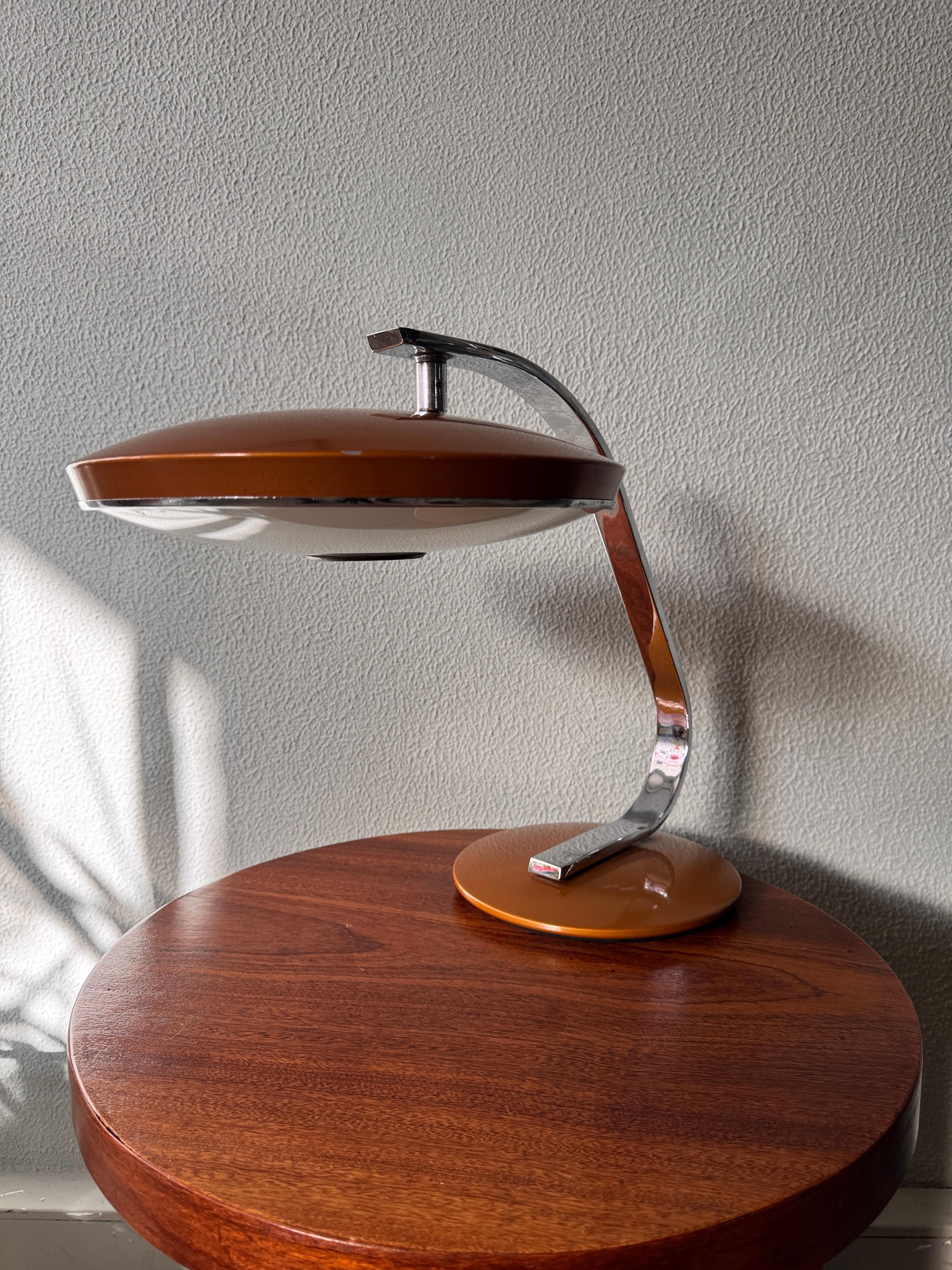 Mid-Century Modern Mid-Century Model 520 Table Lamp from Fase by Luis Perez de la Oliva, 1970s