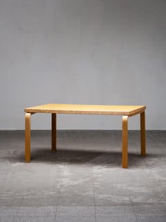 Mid-Century Model 82 Table with Yellow Linoleum by Alvar Aalto, Artek, Finland