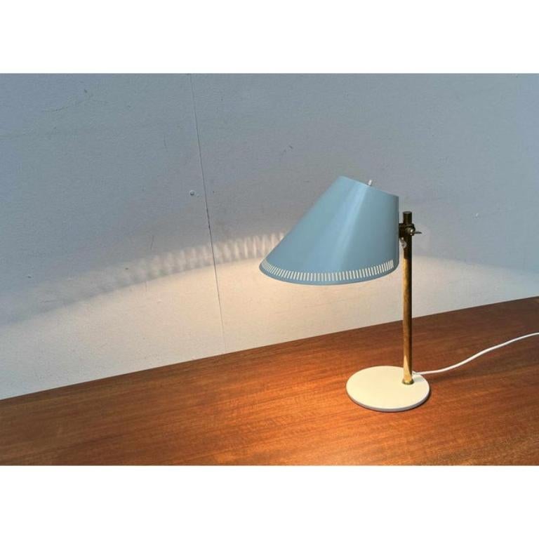 Lampada da tavolo in ottone di metà secolo Model 9227 di Paavo Tynell per Taito-idman, anni '50 in vendita 3